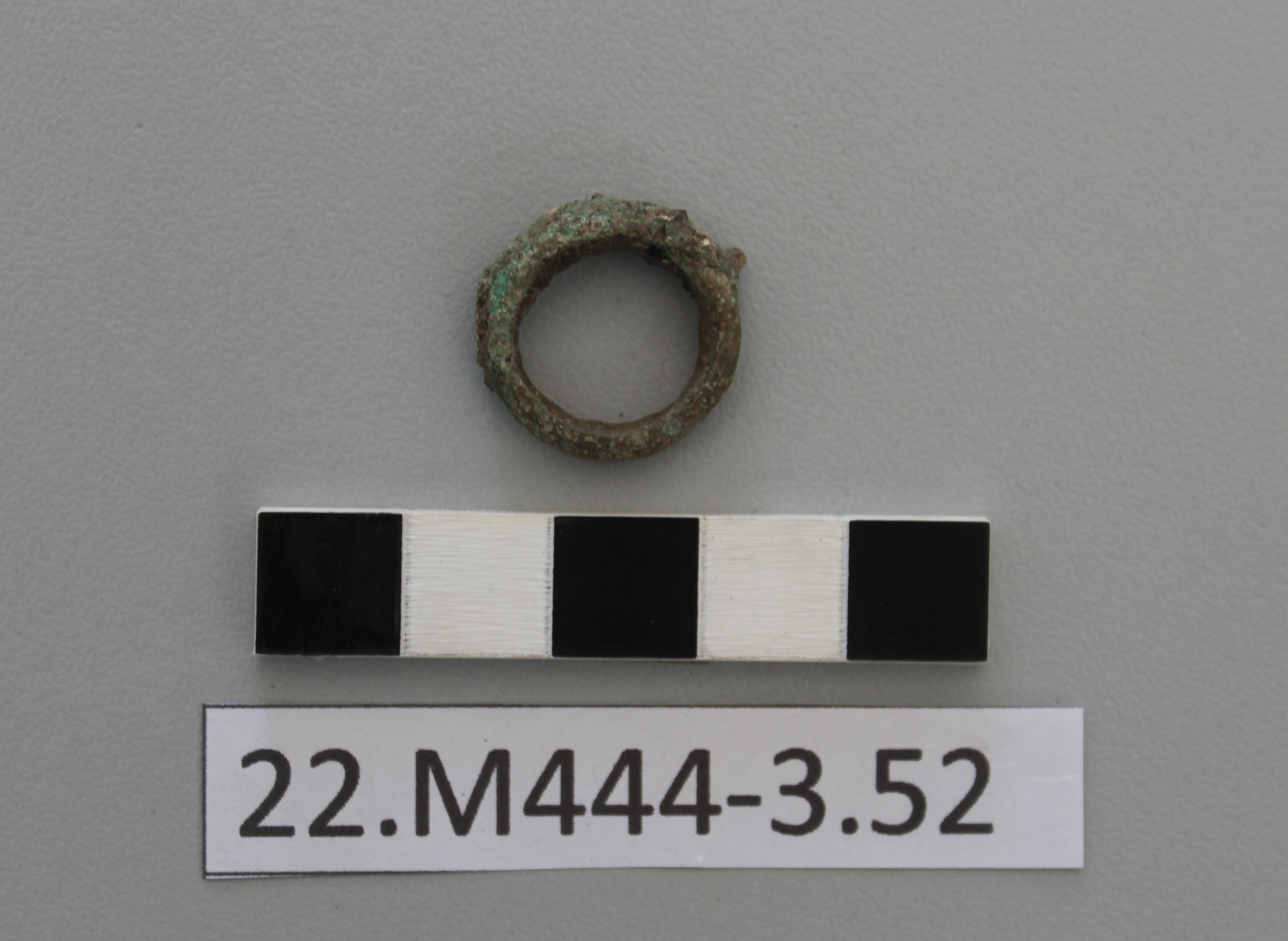 SINGOLO OGGETTO/ anello, PERIODIZZAZIONI/ STORIA/ Età antica/ Età romana