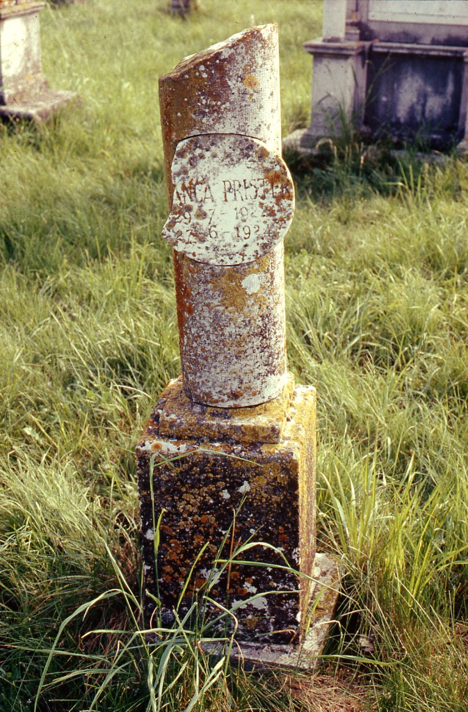 monumento funebre - a cippo - ambito ebraico (XX)