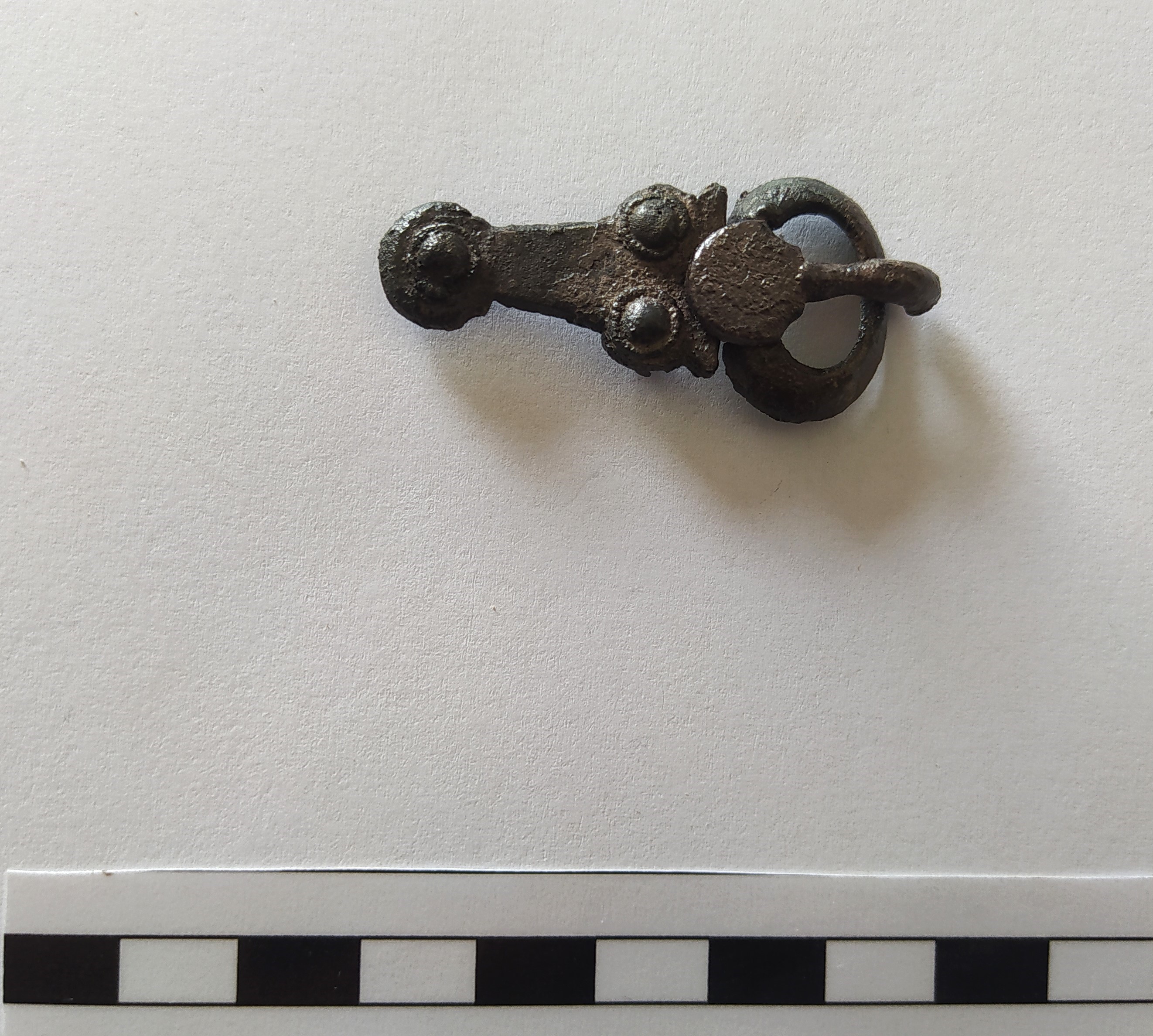 SINGOLO OGGETTO/ cintura, Alto Medioevo