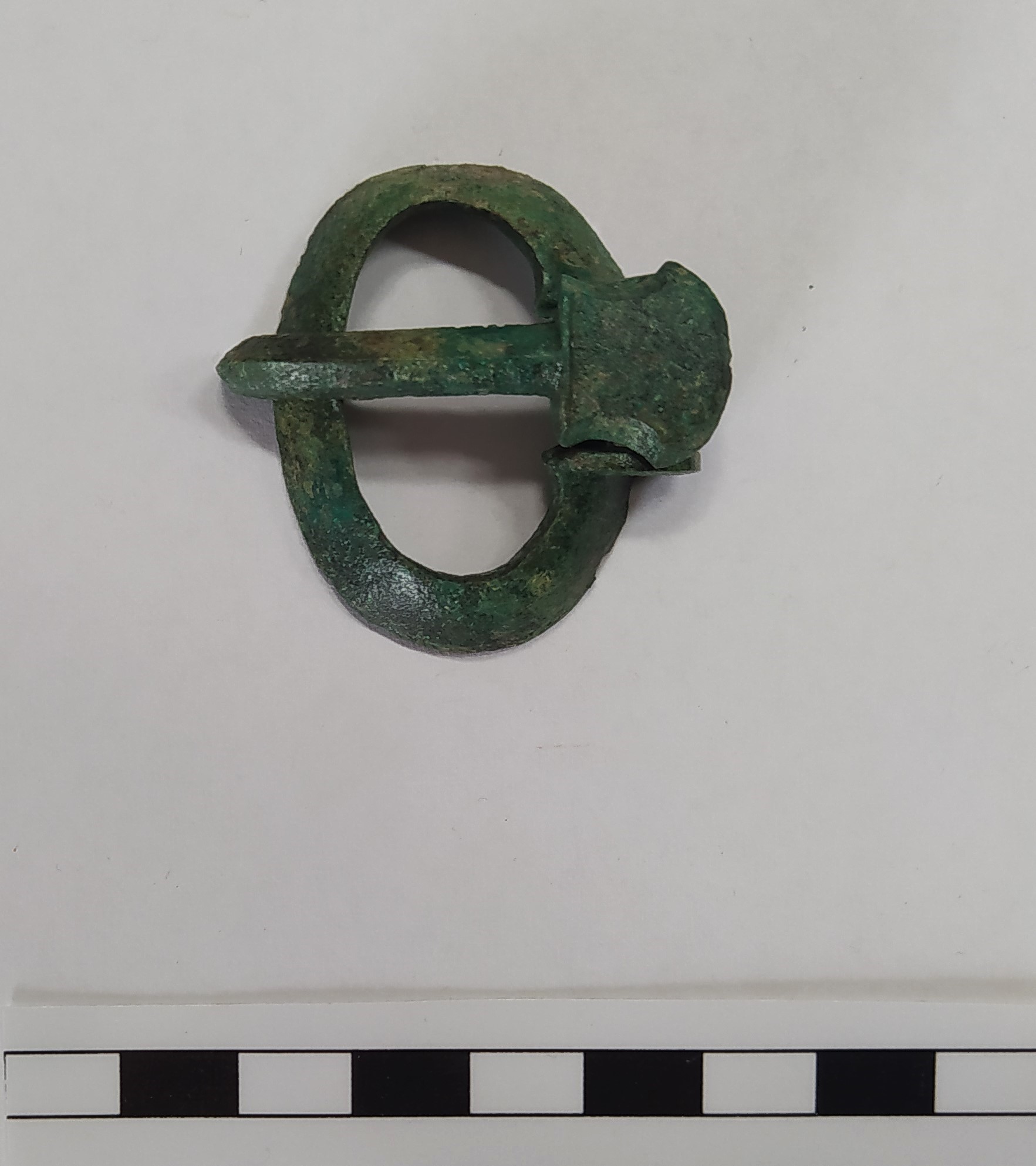 SINGOLO OGGETTO/ fibbia, Alto Medioevo