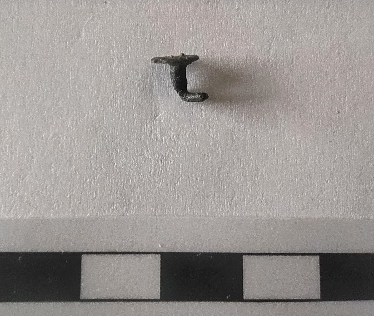 SINGOLO OGGETTO/ ribattino, Alto Medioevo