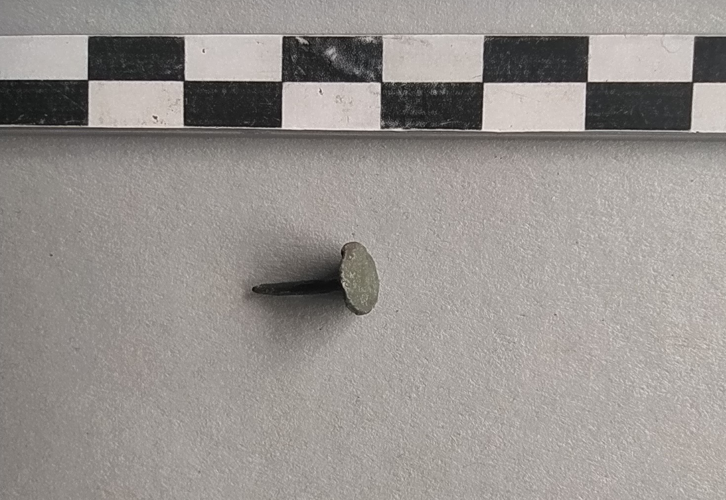 SINGOLO OGGETTO/ ribattino, Alto Medioevo