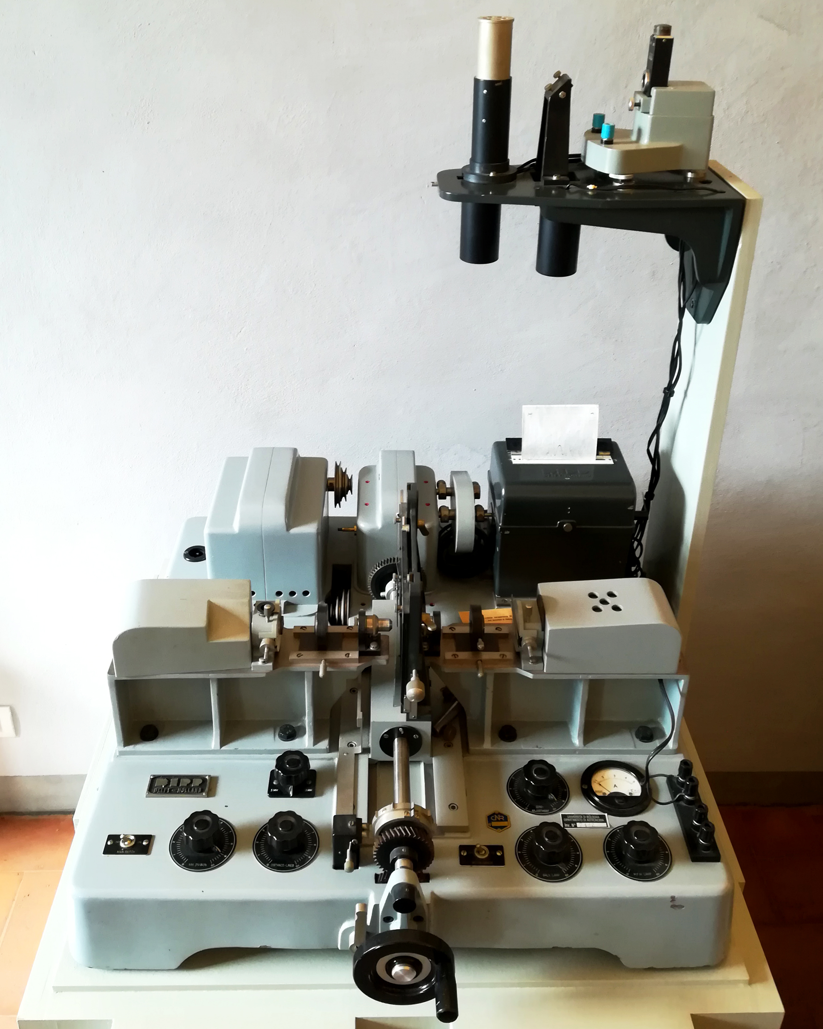 microfotometro registratore, Moll di Kipp & Zonen (terzo quarto XX)