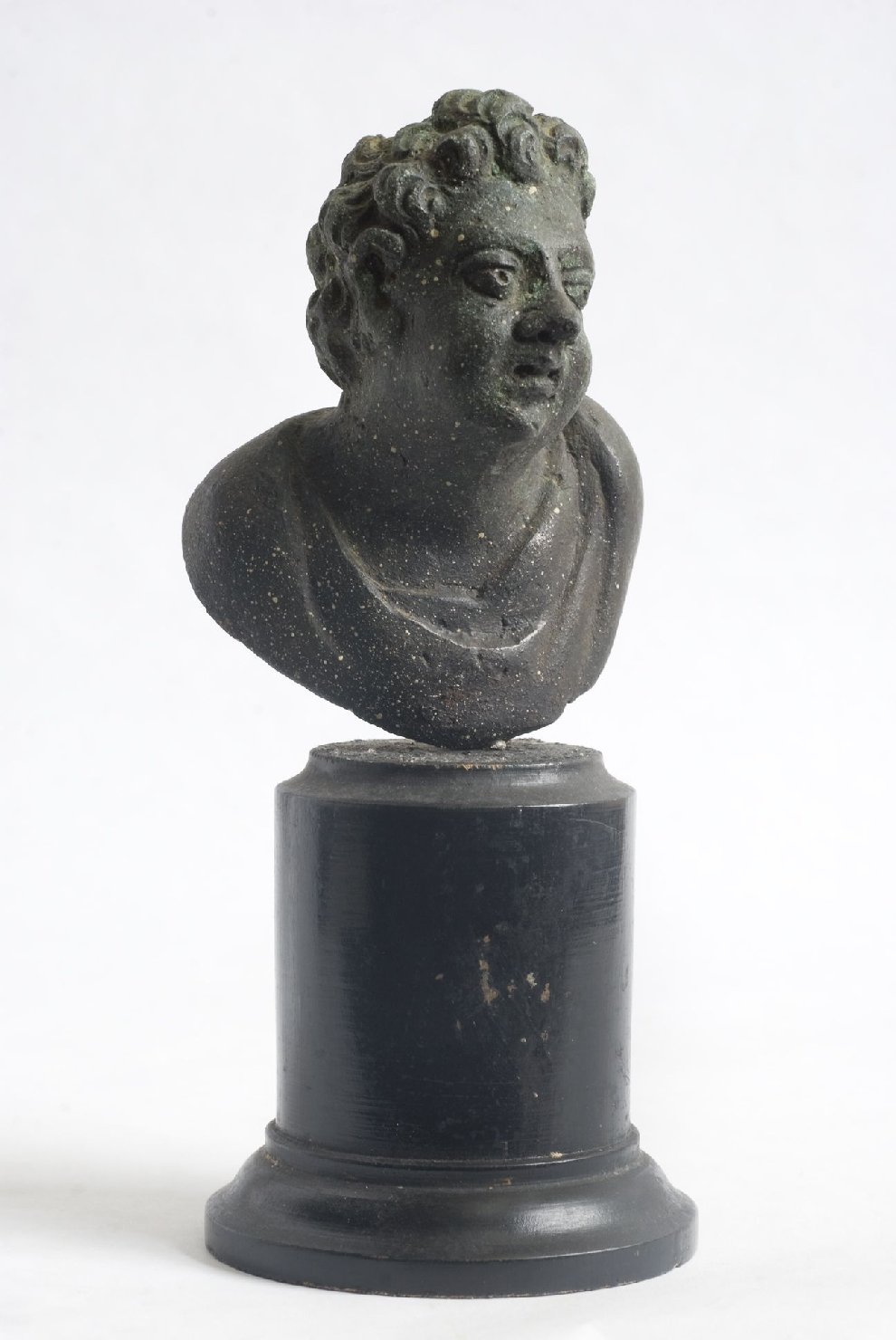 giovane (rilievo, opera isolata) - bottega Italia settentrionale (sec. XVII)