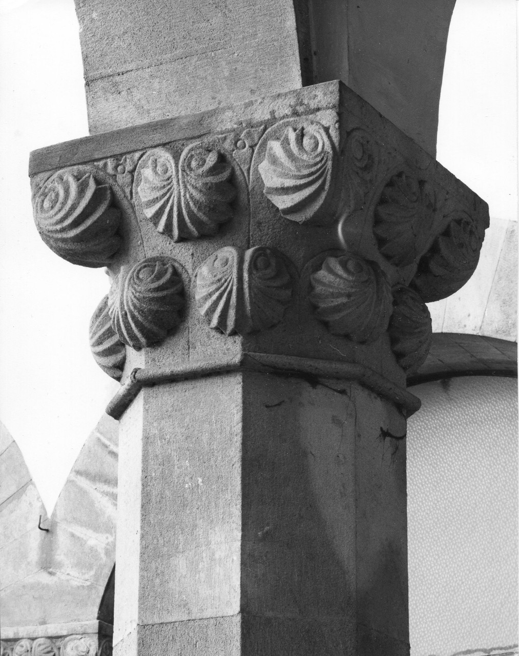 capitello - bottega toscana (XIV)