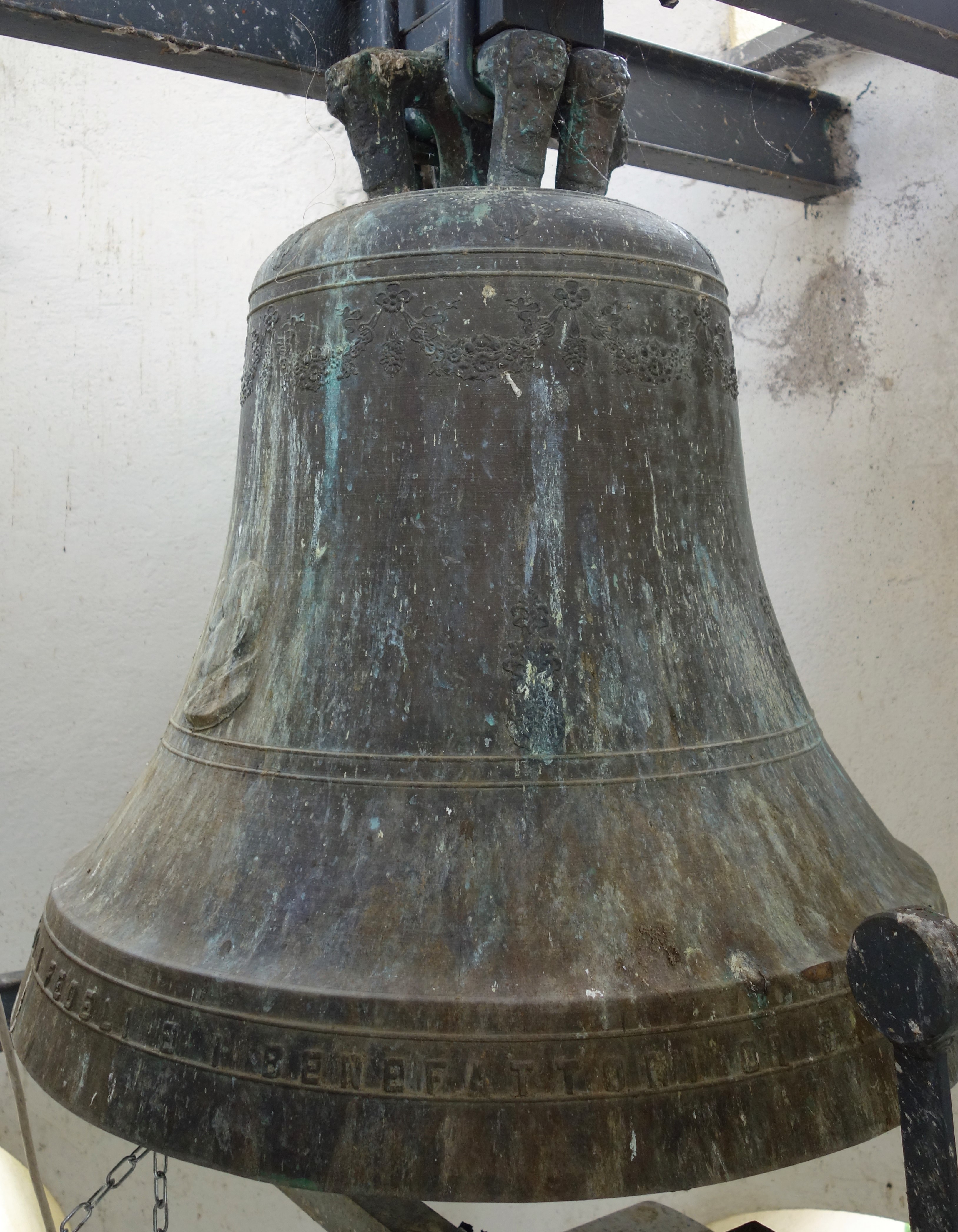 V Campana, campana dei defunti (campana, bene complesso/ parte componente) di Enrico Picasso e figli (fonderia) (anni ottanta XX)
