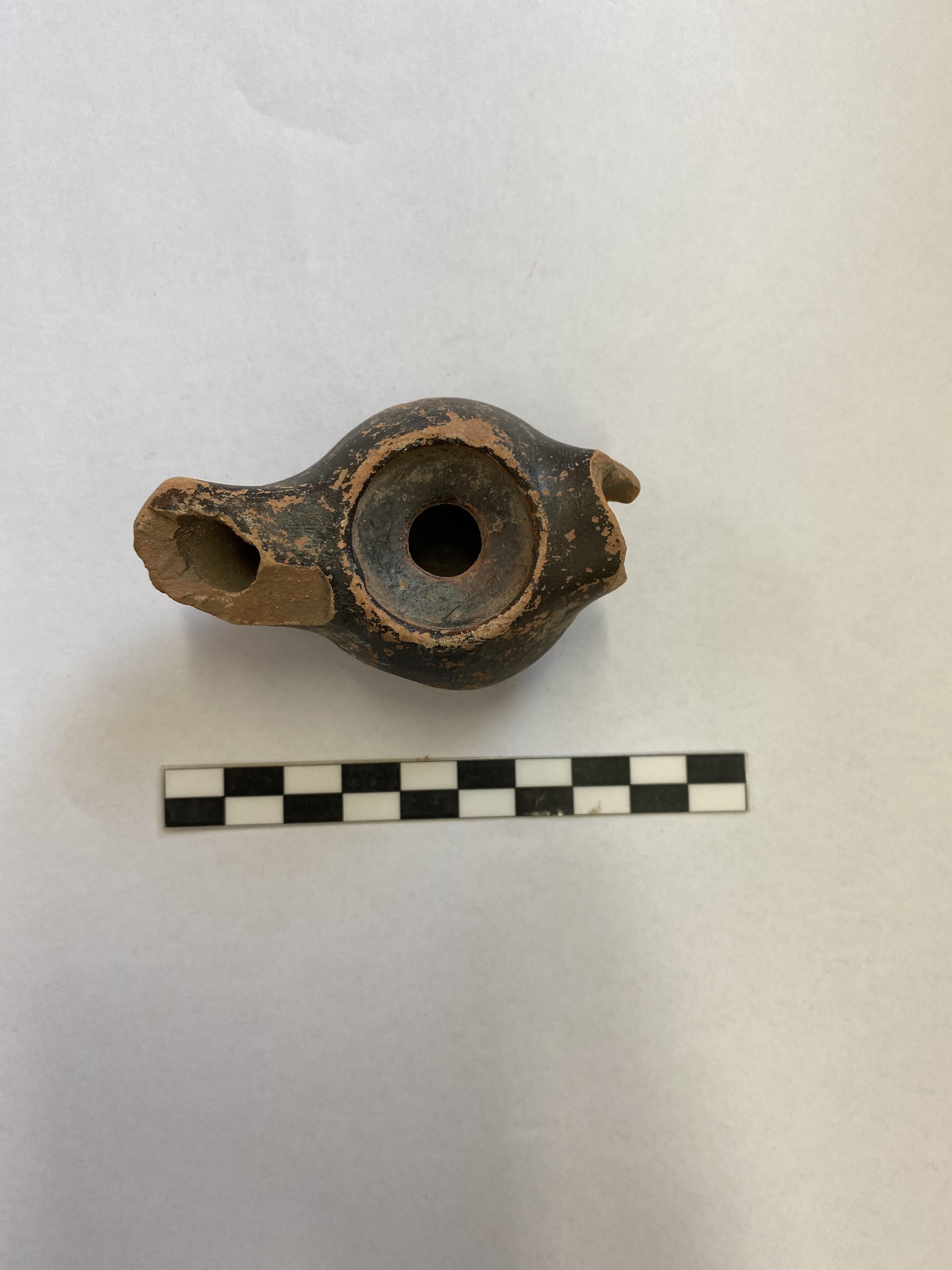 SINGOLO OGGETTO/ lucerna, PERIODIZZAZIONI/ STORIA/ Età antica/ Età greca/ Età ellenistica