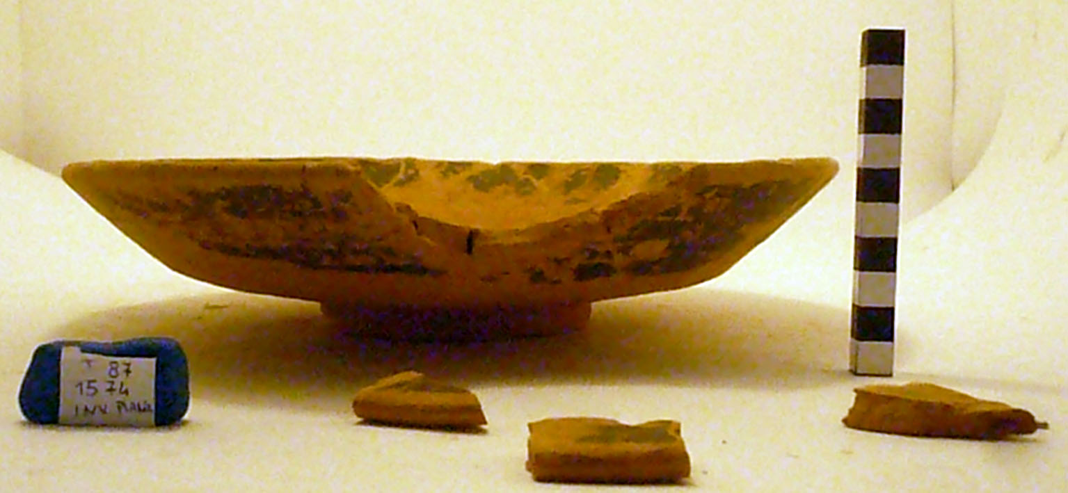 Patera, Lamboglia 7/16 (prima metà Sec. I d.C)