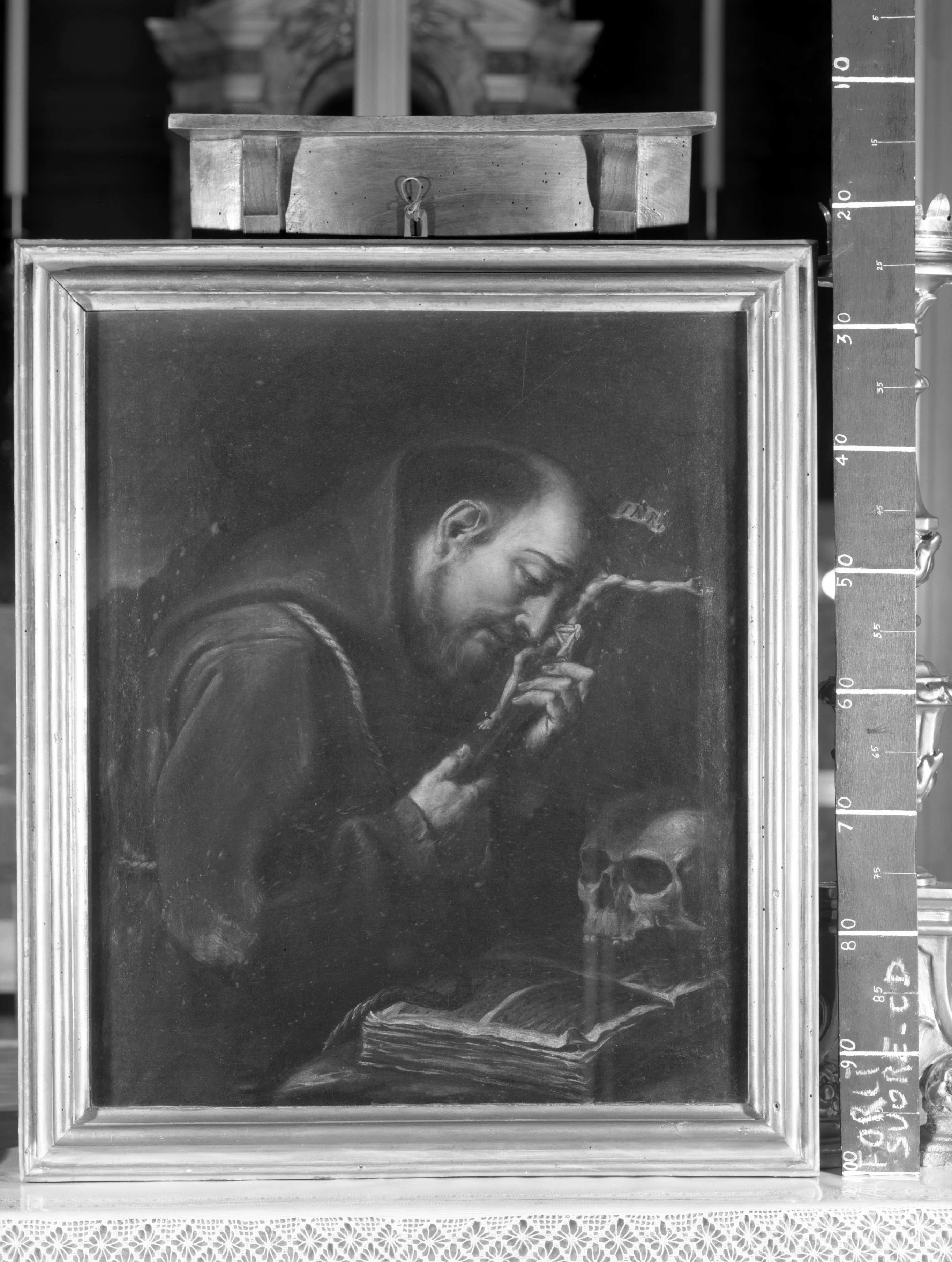 San Francesco d'Assisi in adorazione della croce (dipinto, opera isolata) - ambito romagnolo (XVII)