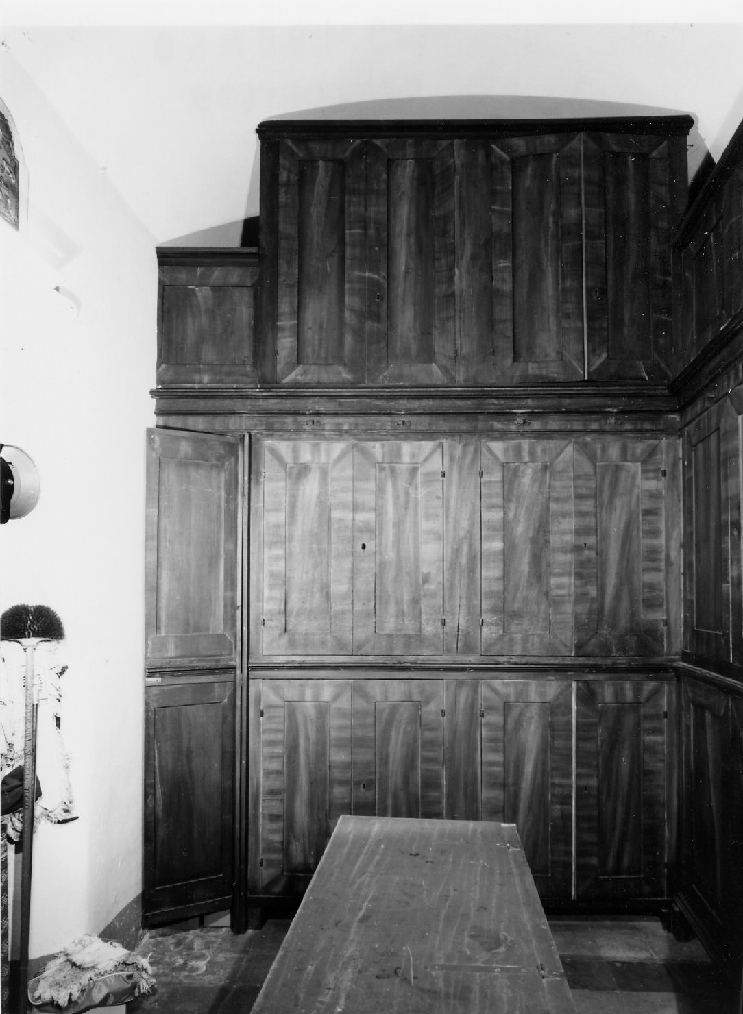 armadio, opera isolata - manifattura romagnola (seconda metà XVIII)