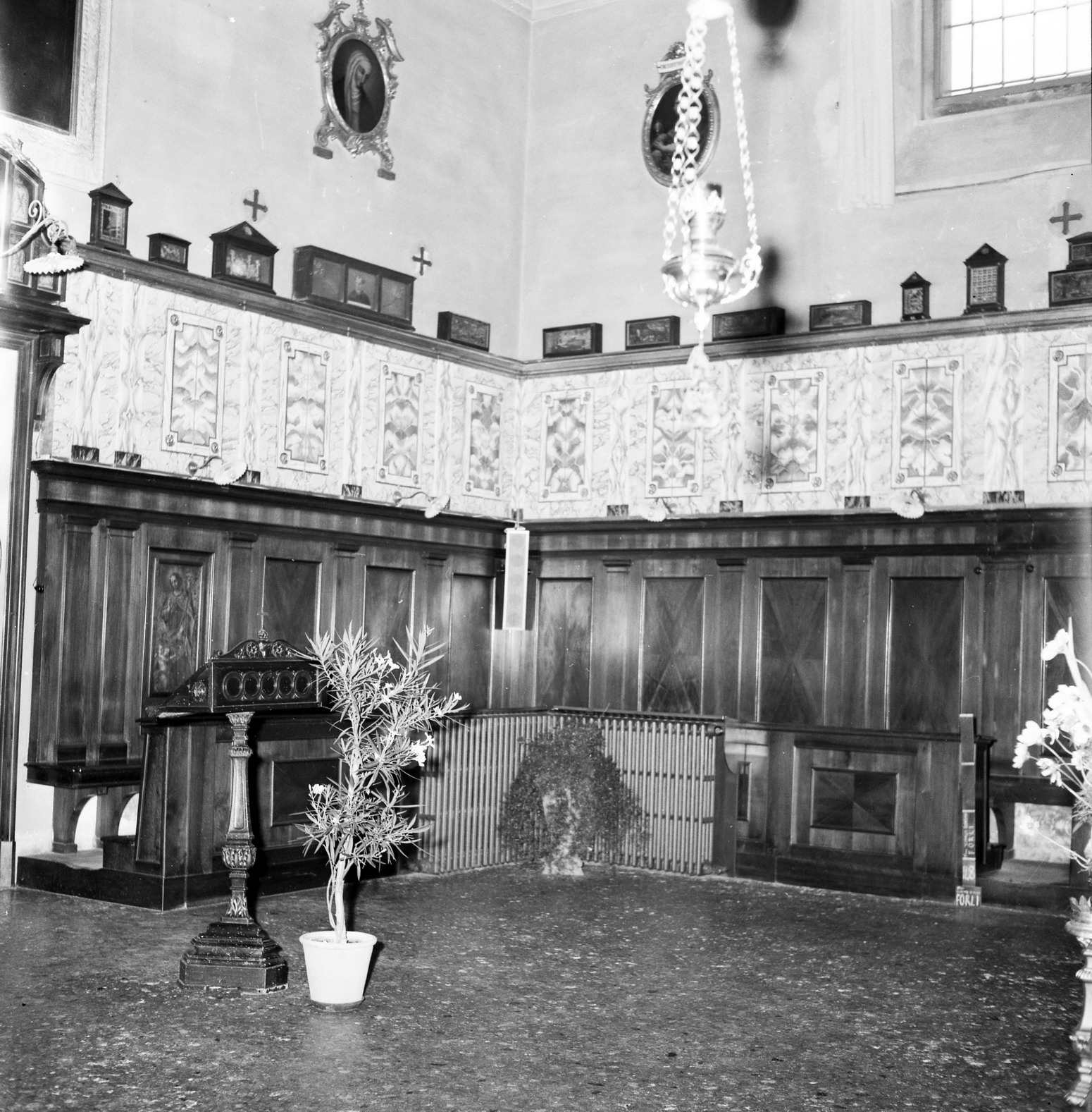 stallo del coro, insieme - manifattura romagnola (ultimo quarto XVIII)