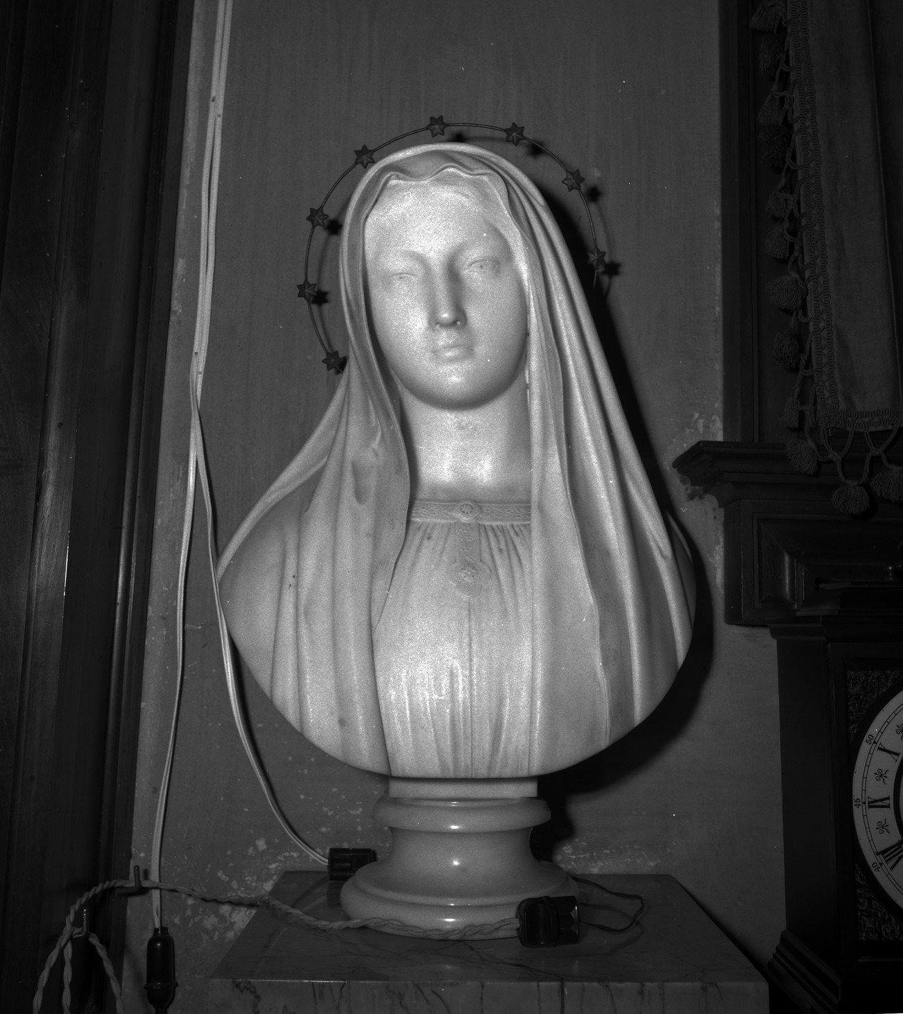 Madonna (scultura, pendant) di Gianfredi Francesco (terzo quarto XIX)