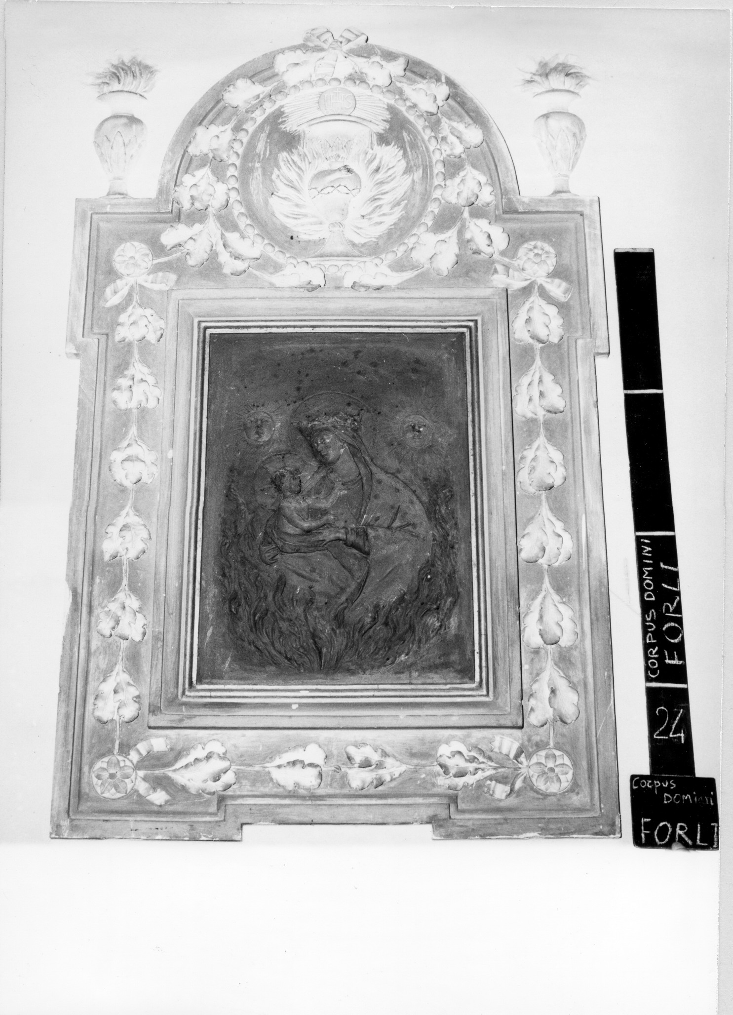 Madonna del Fuoco (rilievo, opera isolata) - ambito romagnolo (XVIII)