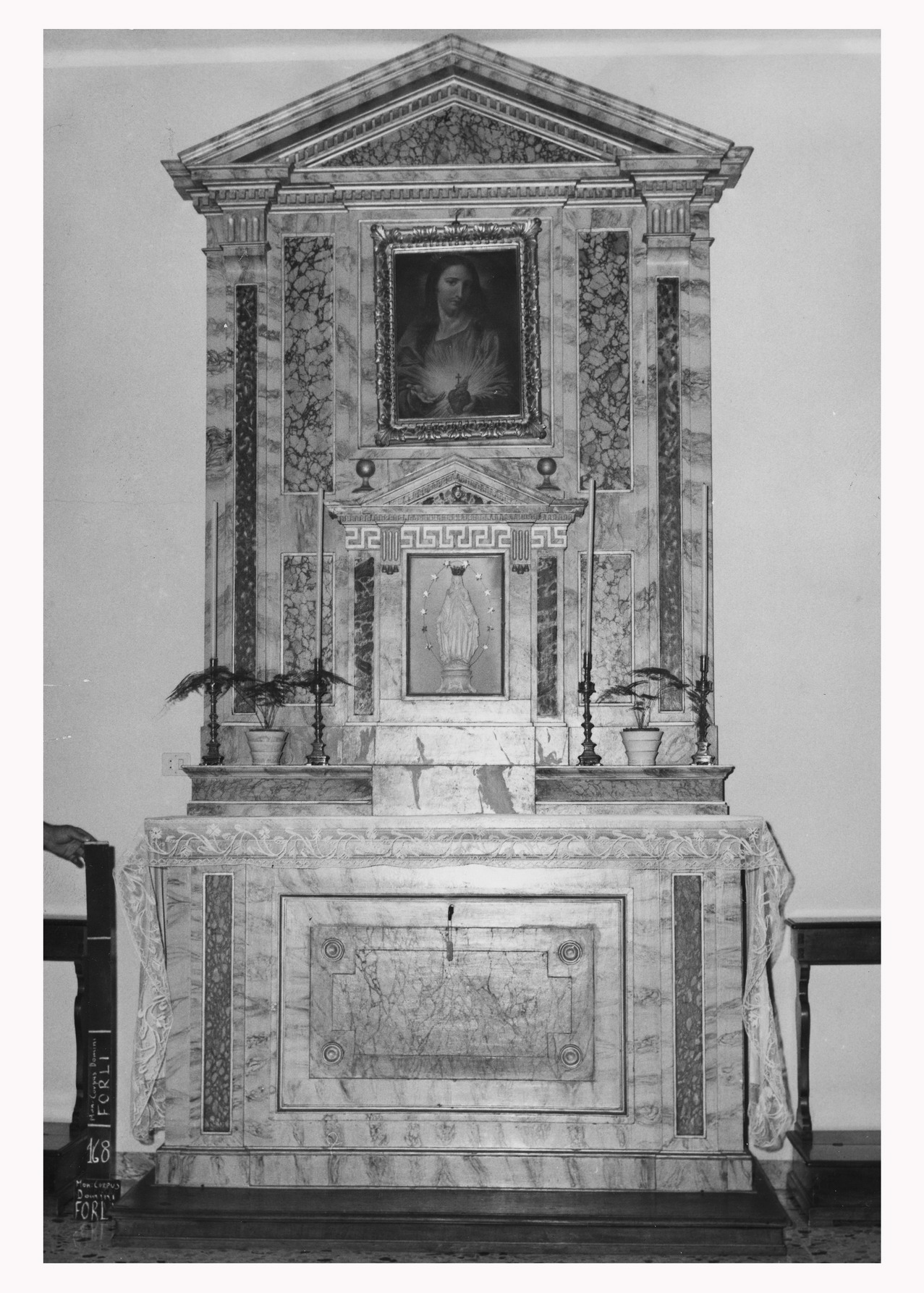 Sacro Cuore di Gesù (altare - a edicola, opera isolata) - manifattura romagnola (ultimo quarto XVIII)