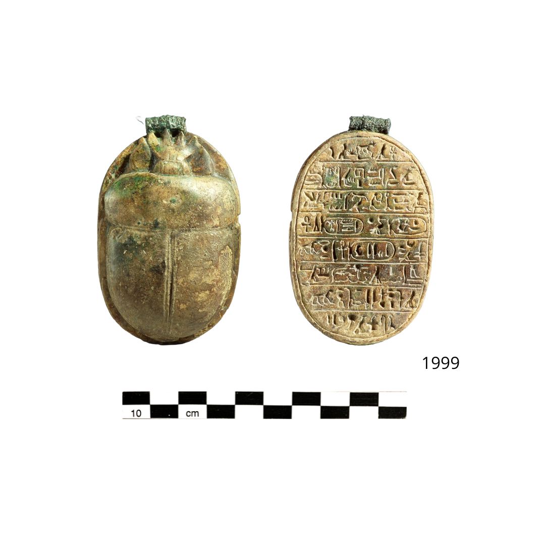 segni geroglifici (amuleto/ a forma di scarabeo, scarabeo commemorativo, scarabeo commemorativo di Amenofi III) - regno del faraone Amenofi III, dal 10° anno in poi (prima metà SECOLI/ XIV a.C)