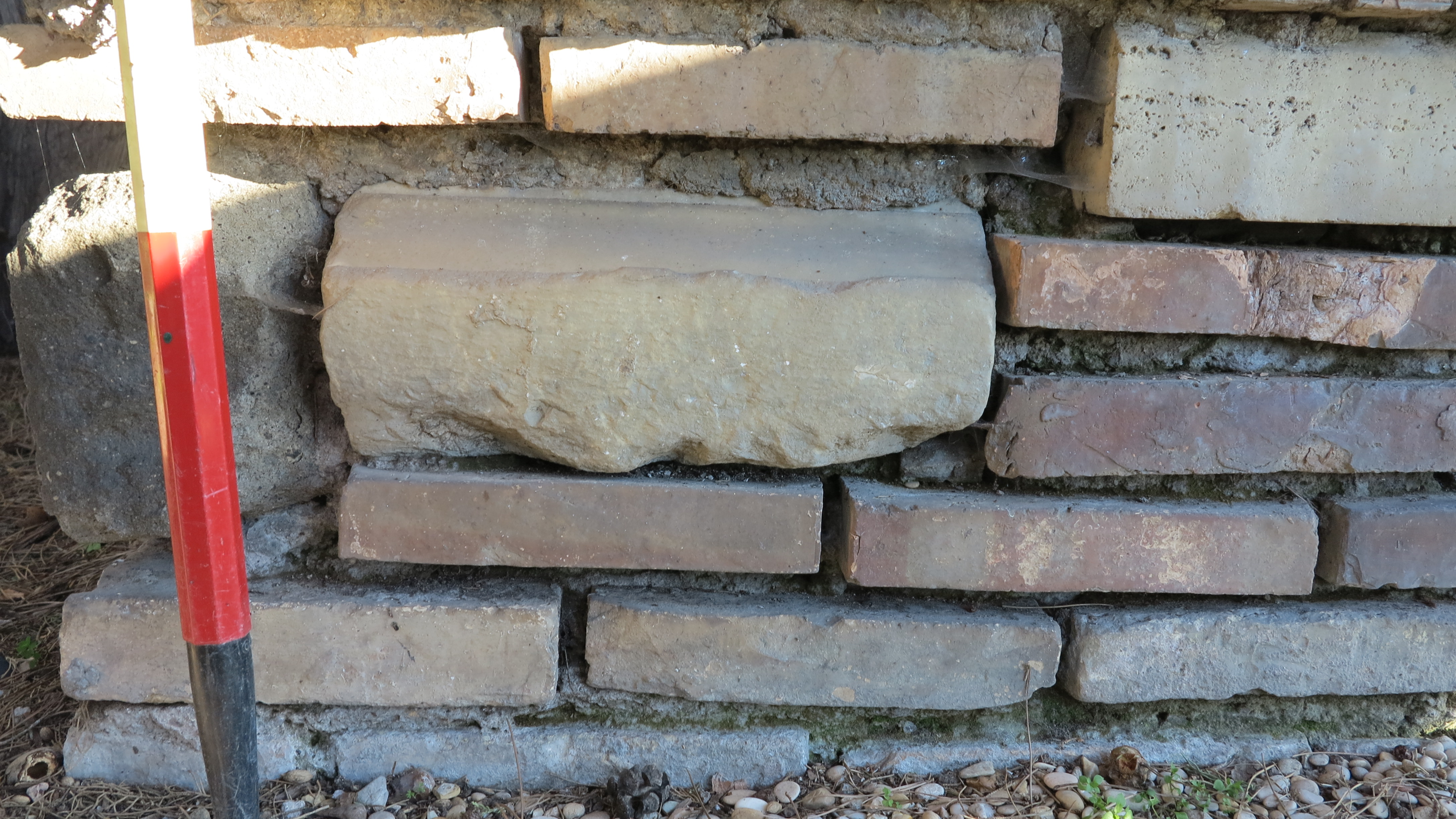 cornice/ liscia (PERIODIZZAZIONI/ STORIA/ Età antica/ Età romana/ Età romana imperiale)