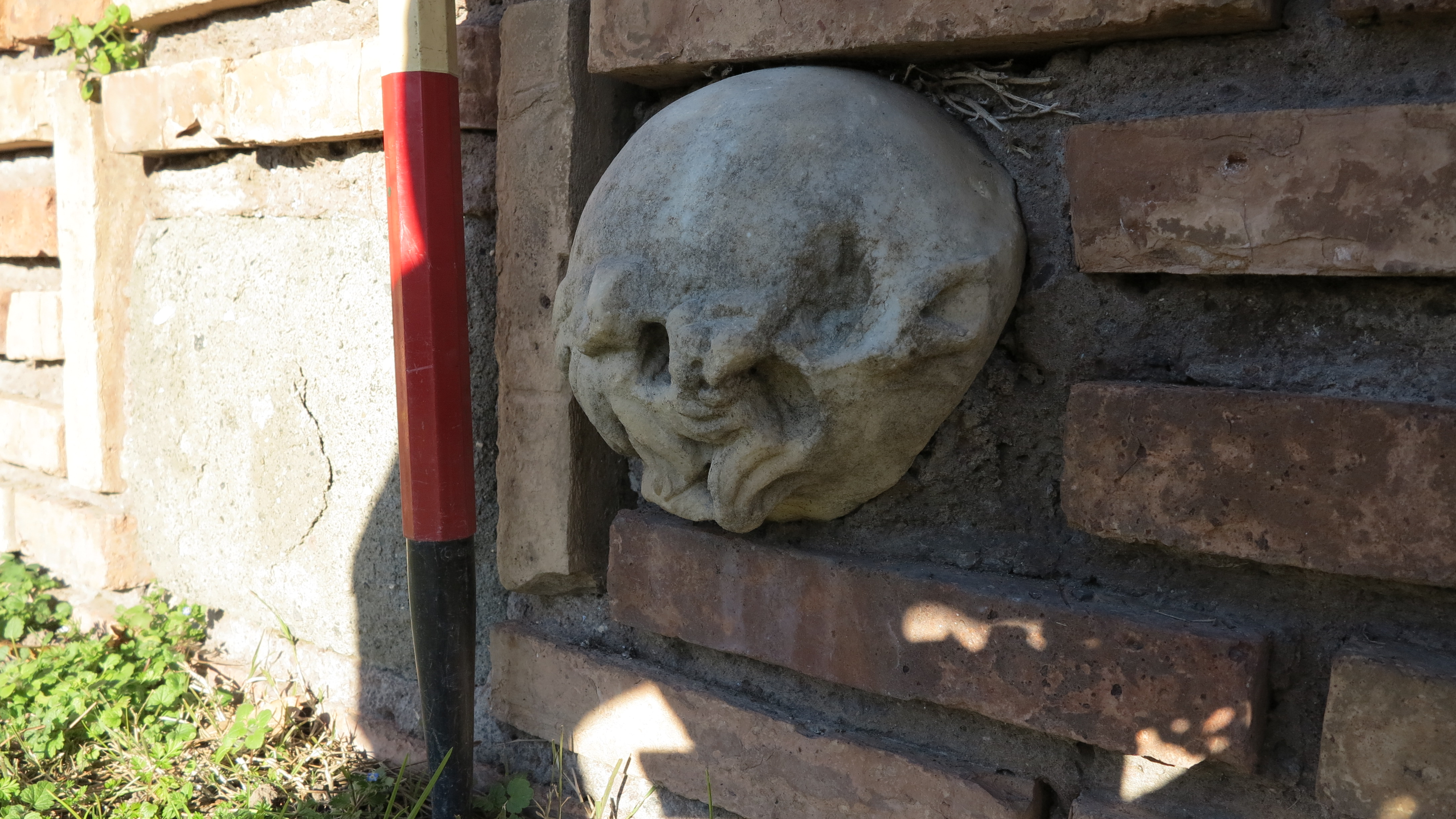 testa (primo quarto SECOLI/ II)