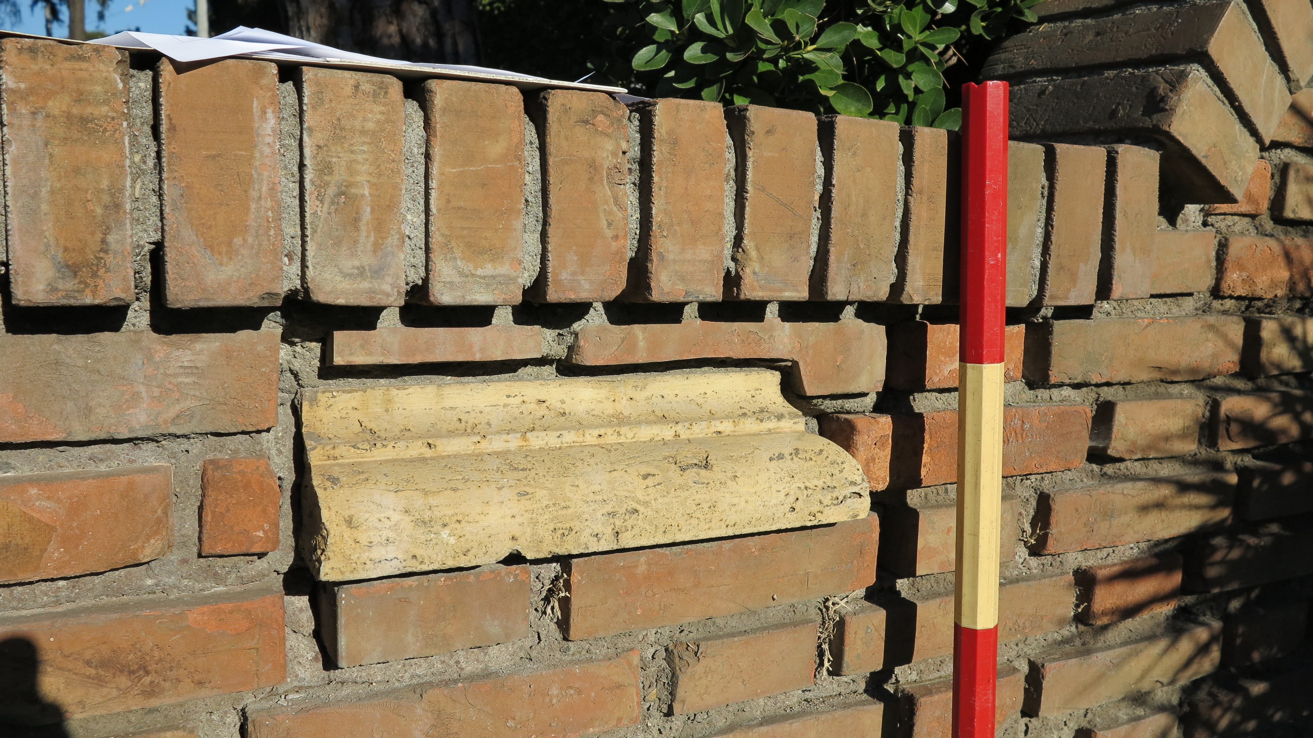 cornice/ liscia (SECOLI/ ARCHI DI SECOLI/ I a.C.- I)