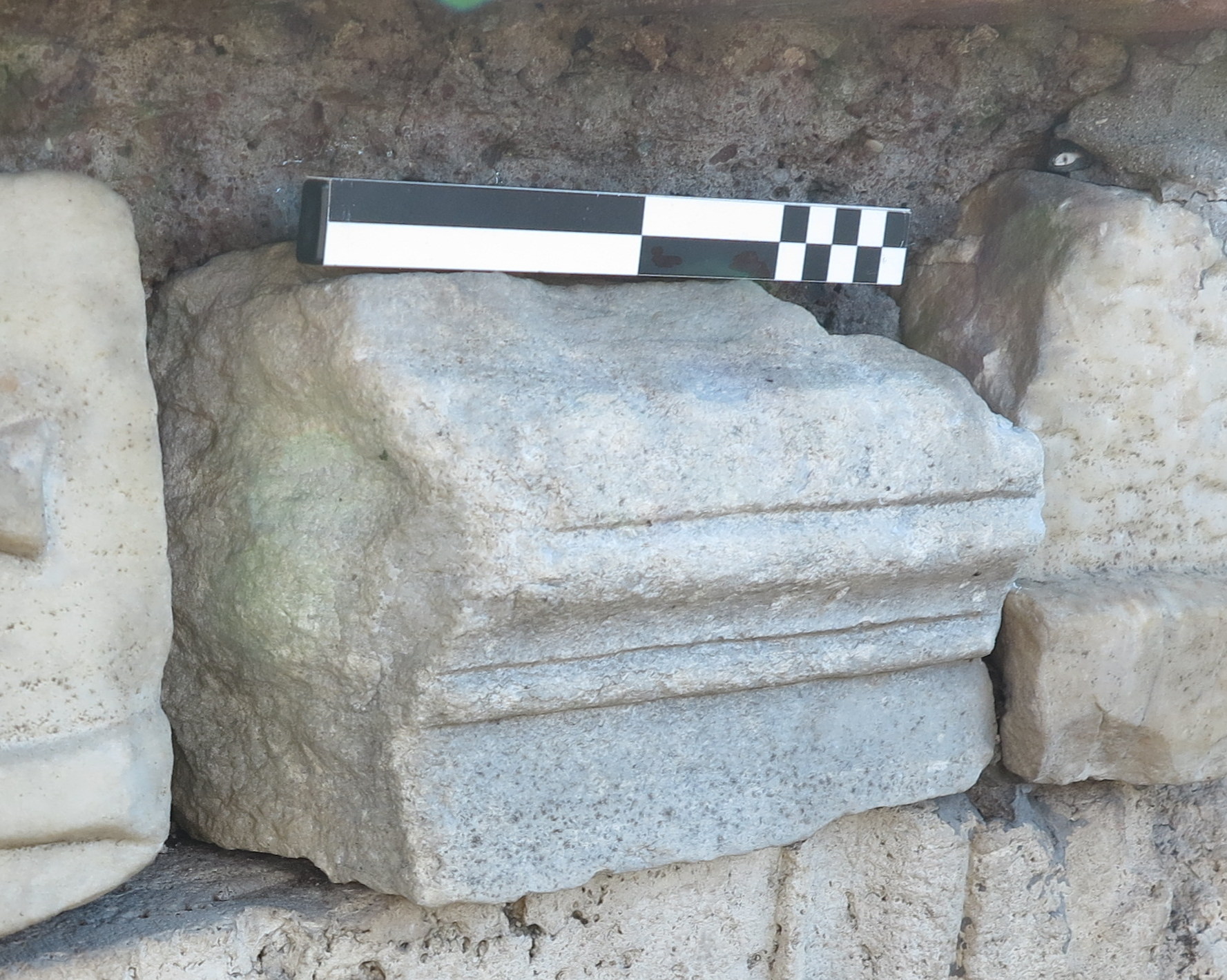 architrave/ liscio (SECOLI/ ARCHI DI SECOLI/ I a.C.- I)