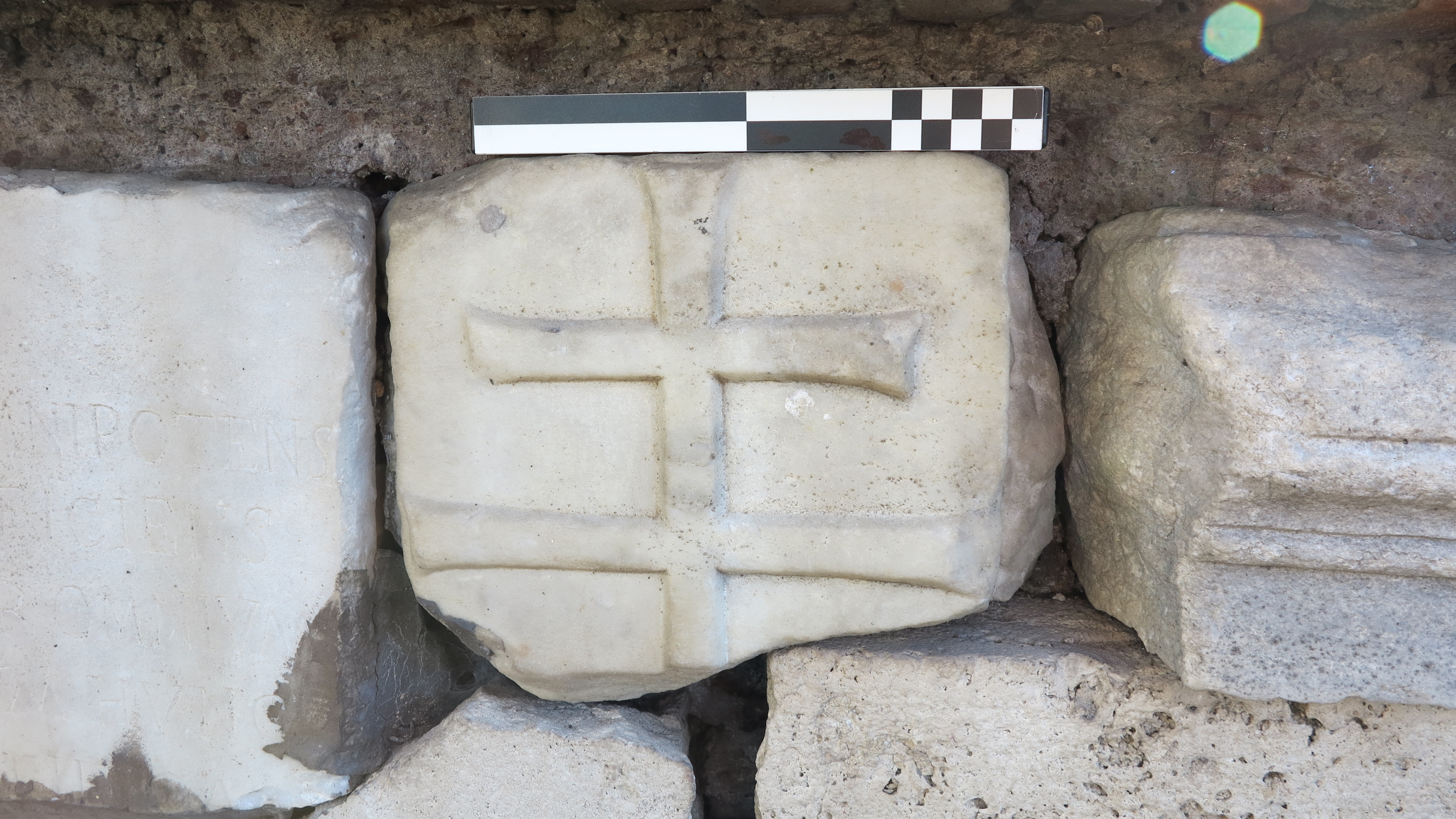 blocco (SECOLI/ ARCHI DI SECOLI/ XIII-XIV)