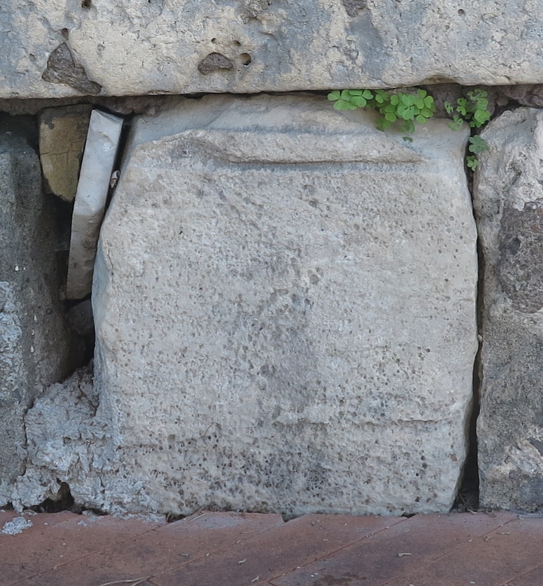 blocco, modanato (SECOLI/ I a.C)