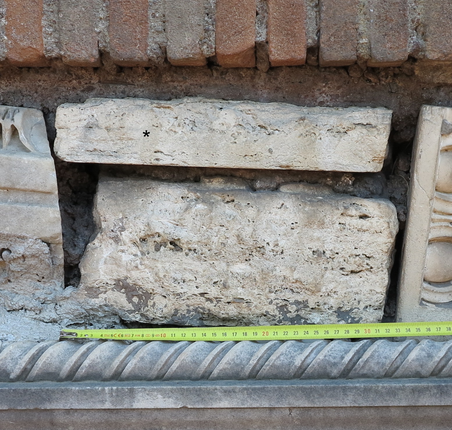 lastra/ di rivestimento (fine/ inizio SECOLI/ ARCHI DI SECOLI/ II a.C.-I)