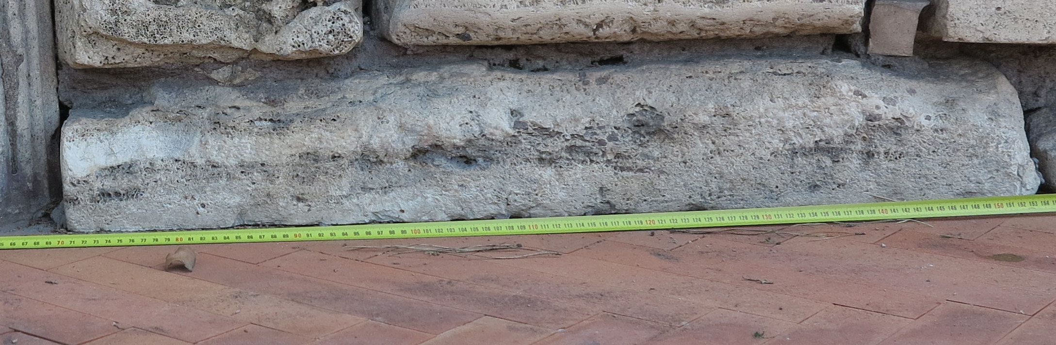 blocco/ di rivestimento (fine/ inizio SECOLI/ ARCHI DI SECOLI/ II a.C.-I)