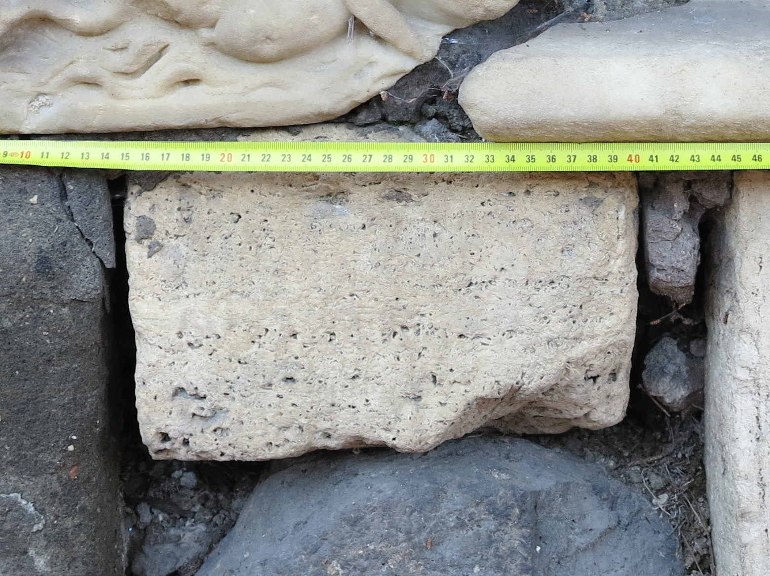 blocco/ di rivestimento (fine/ inizio SECOLI/ ARCHI DI SECOLI/ II a.C.-I)