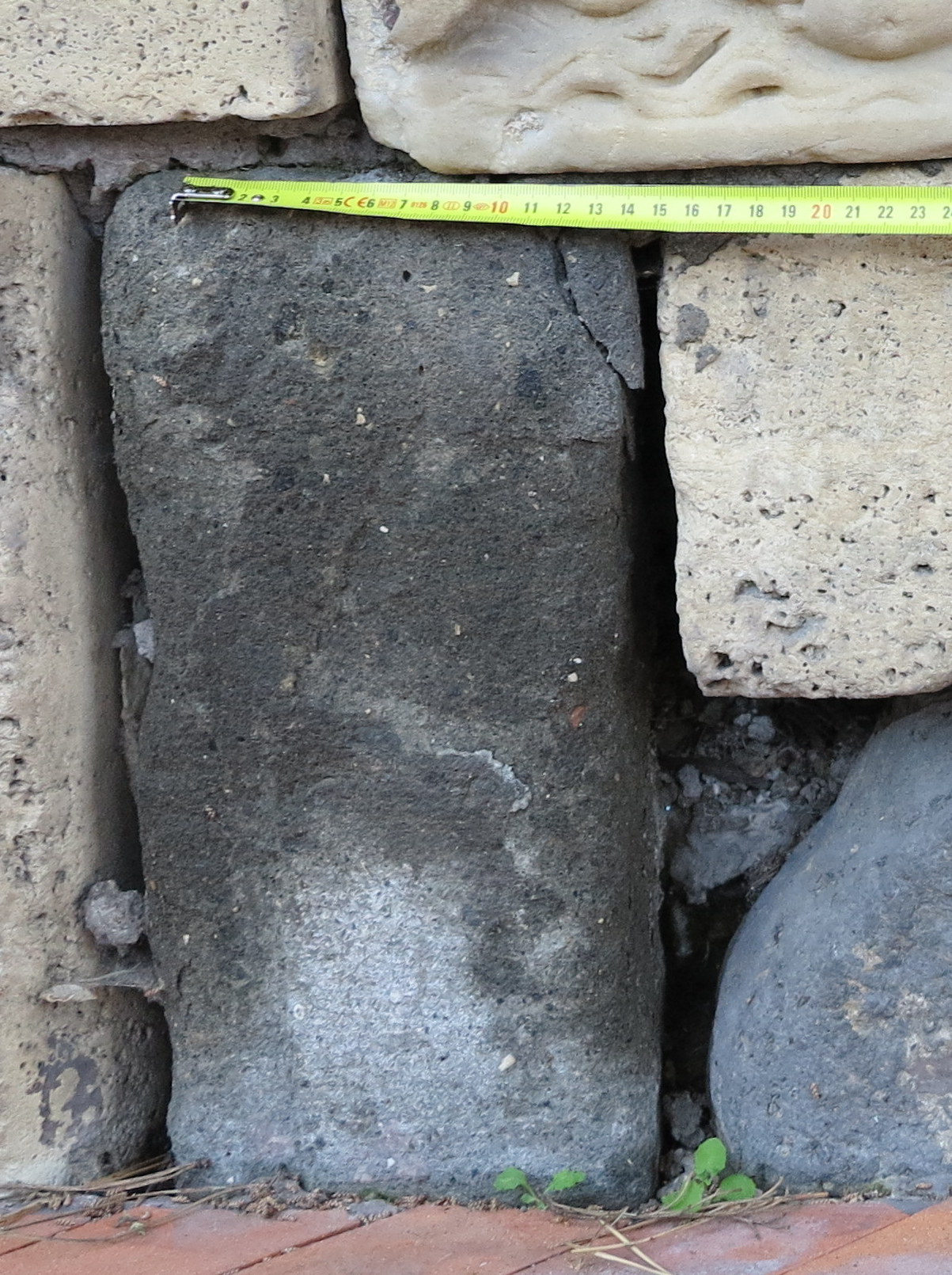 blocco/ di rivestimento (SECOLI/ ARCHI DI SECOLI/ II a.C.-I a.C)