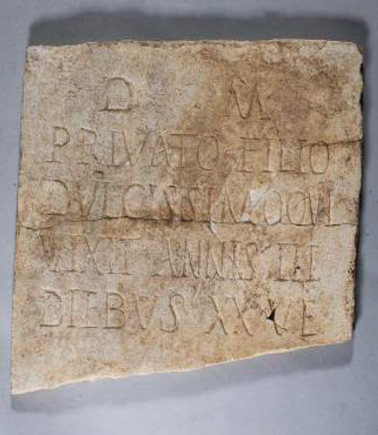 SINGOLO OGGETTO/ lastra, SECOLI/ II a.C