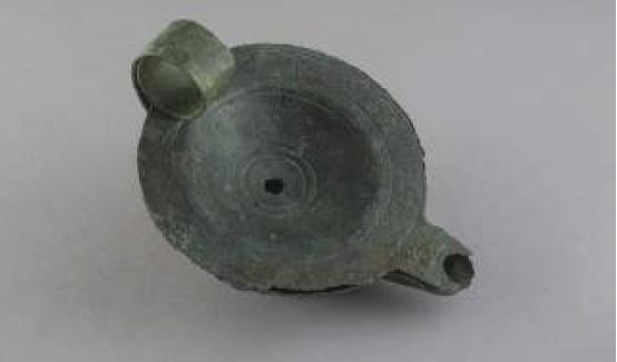 SINGOLO OGGETTO/ lucerna, SECOLI/ ARCHI DI SECOLI/ I-IV