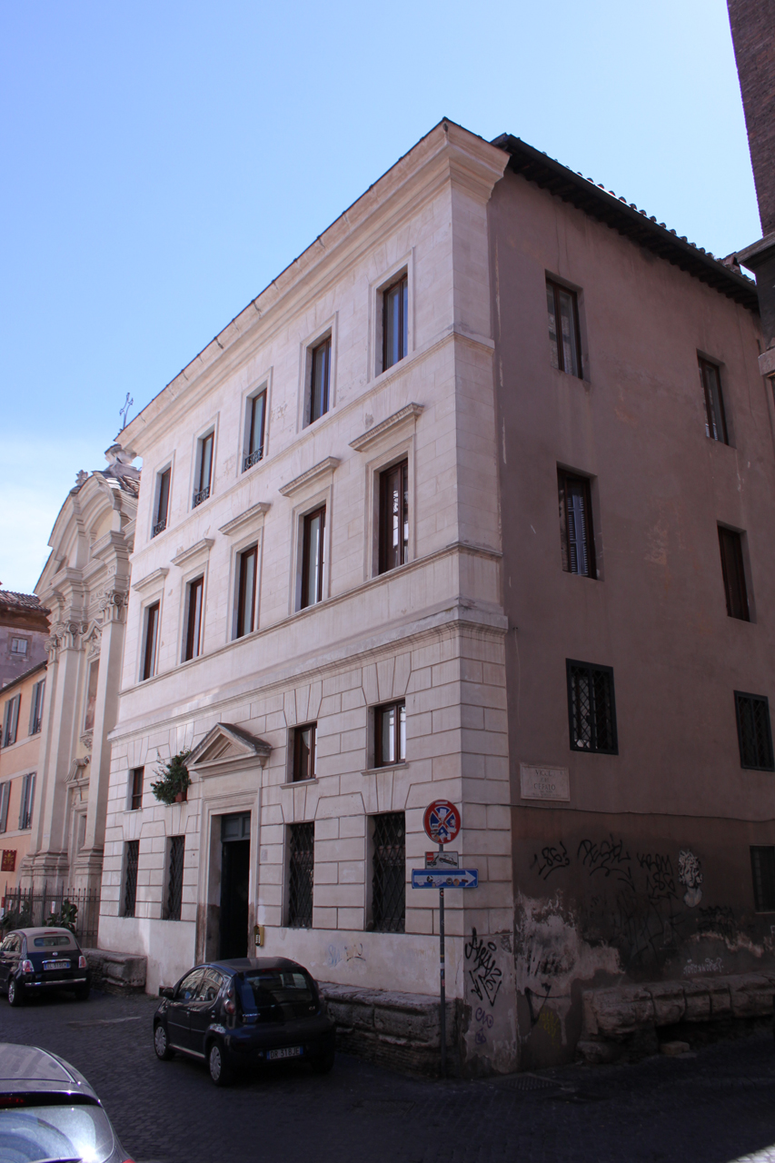 Casa in via Giulia, 64 (casa) - Roma (RM)  (XVI)