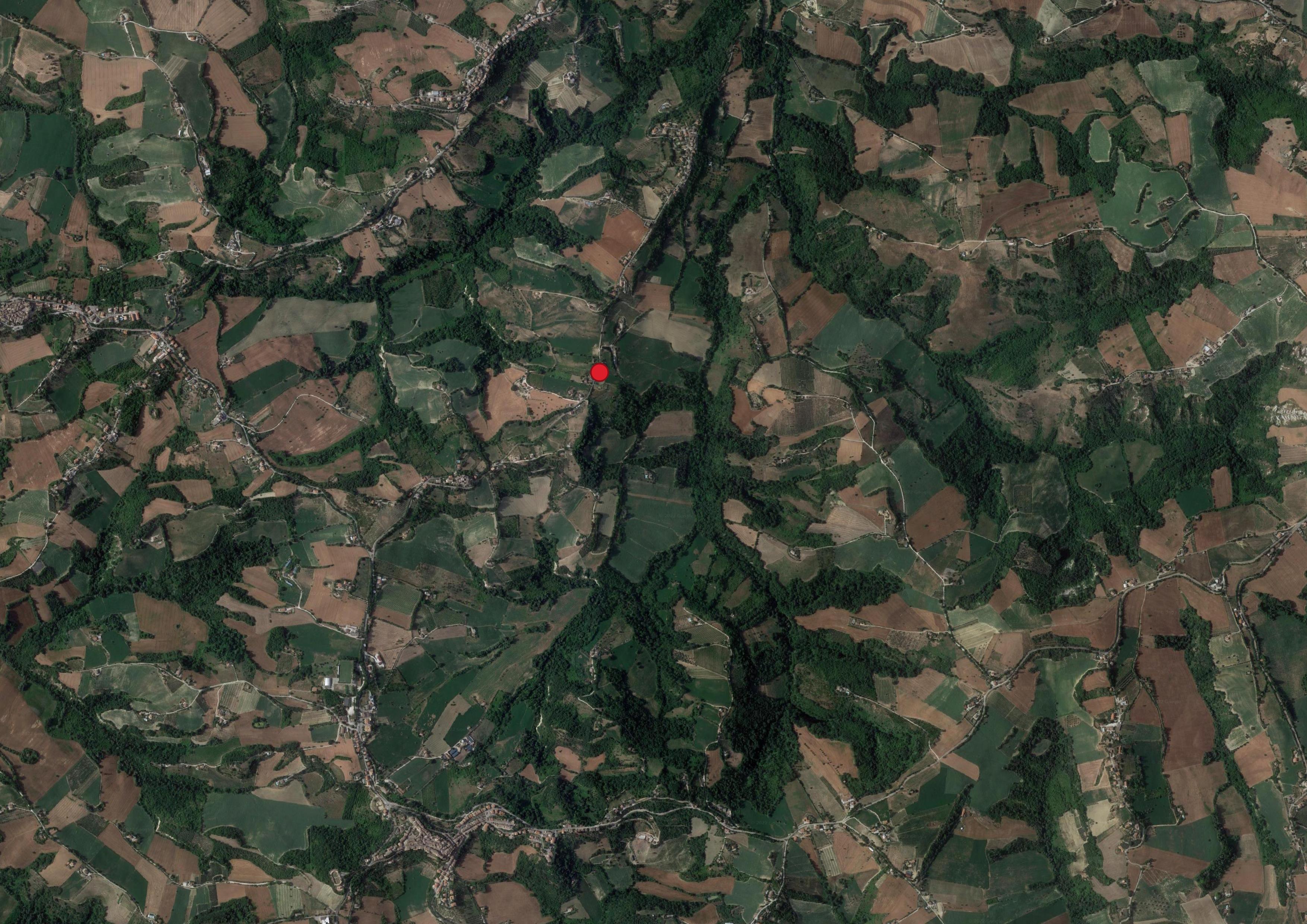 area ad uso funerario, tombe - Petritoli (FM)  (PERIODIZZAZIONI/ STORIA/ Età medievale)