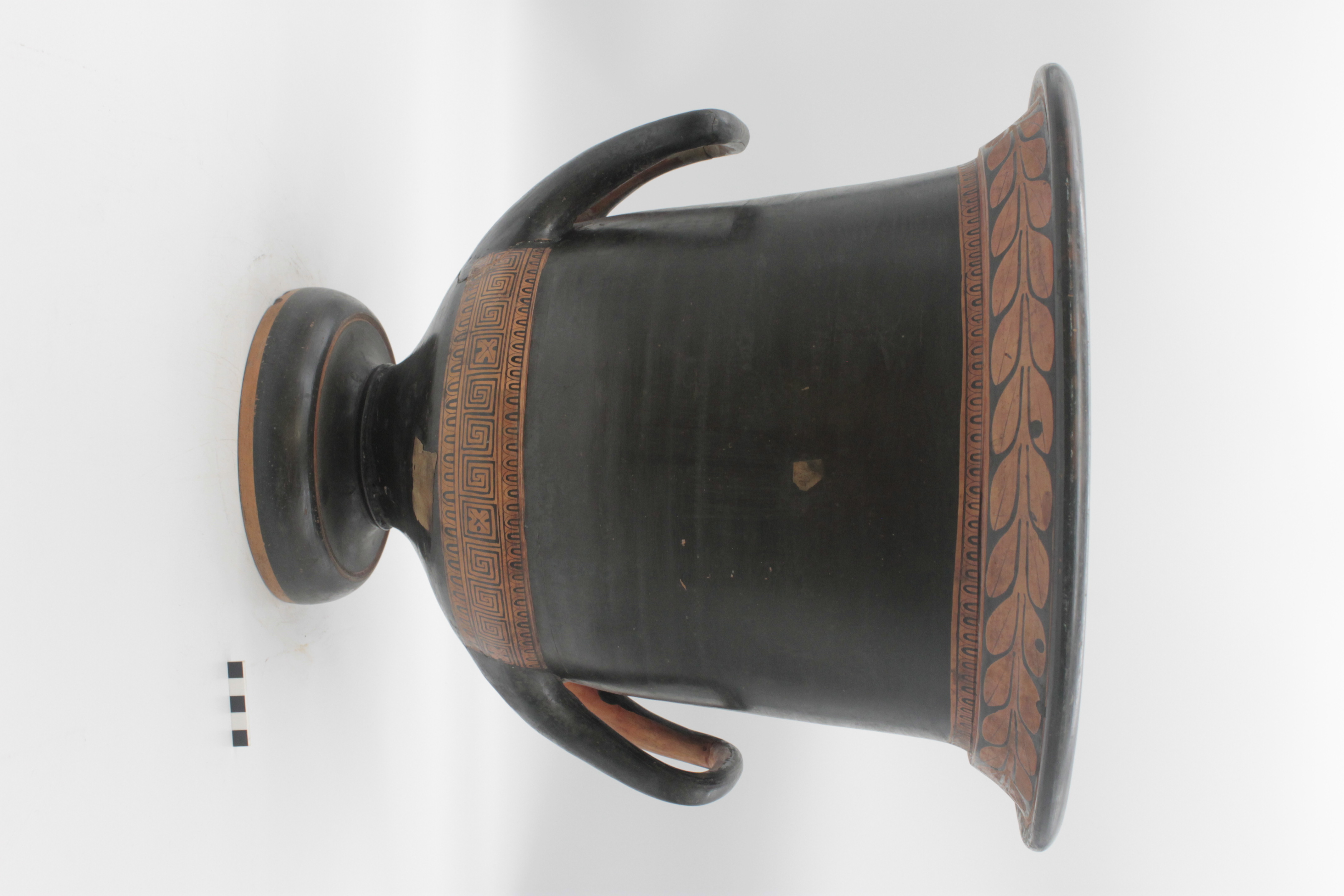 cratere, a calice (SECOLI/ V a.C)