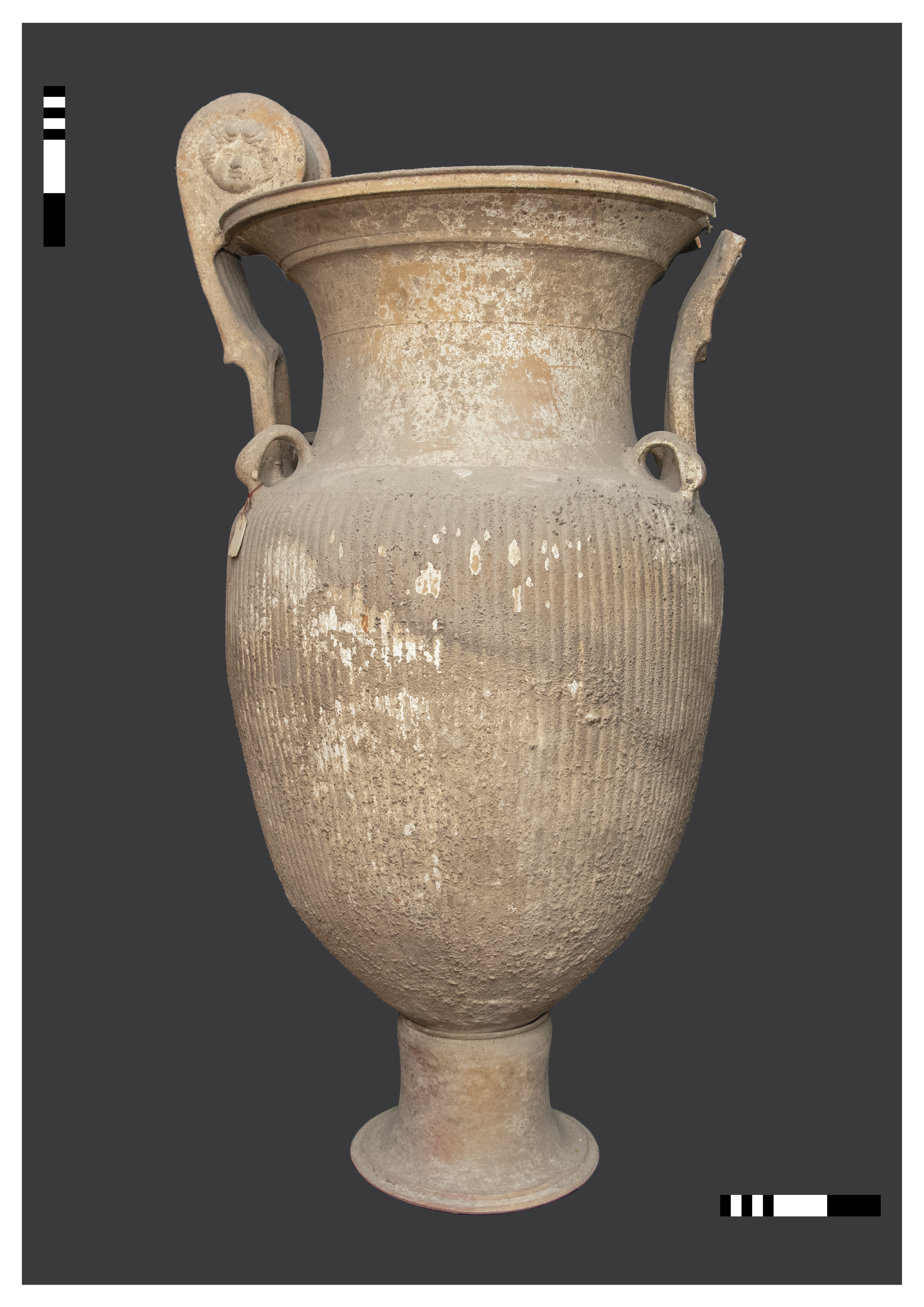 cratere, a mascheroni canosino - ambito apulo (fine SECOLI/ IV a.C)