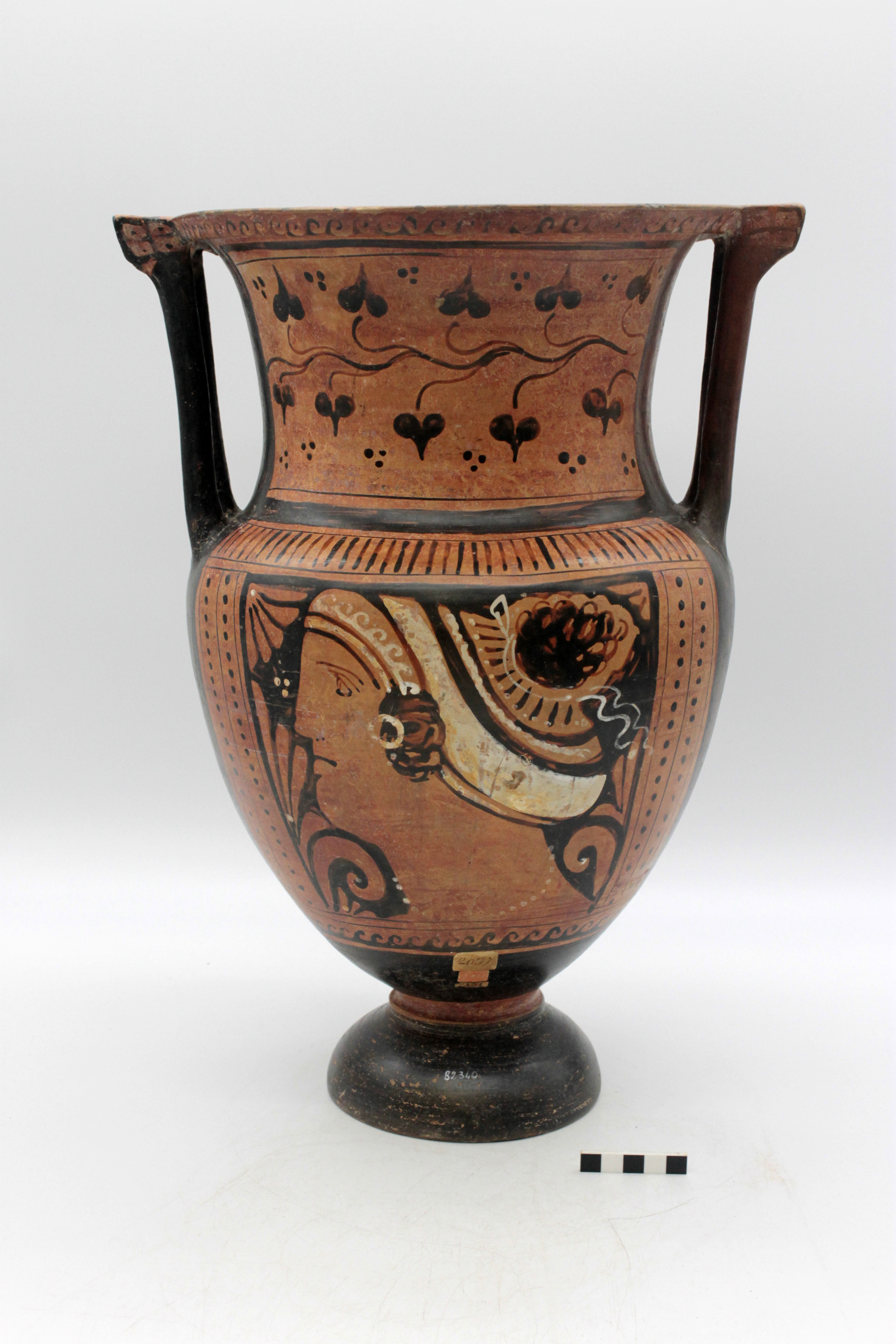 cratere/ a colonnette - ambito apulo (SECOLI/ IV a.C)