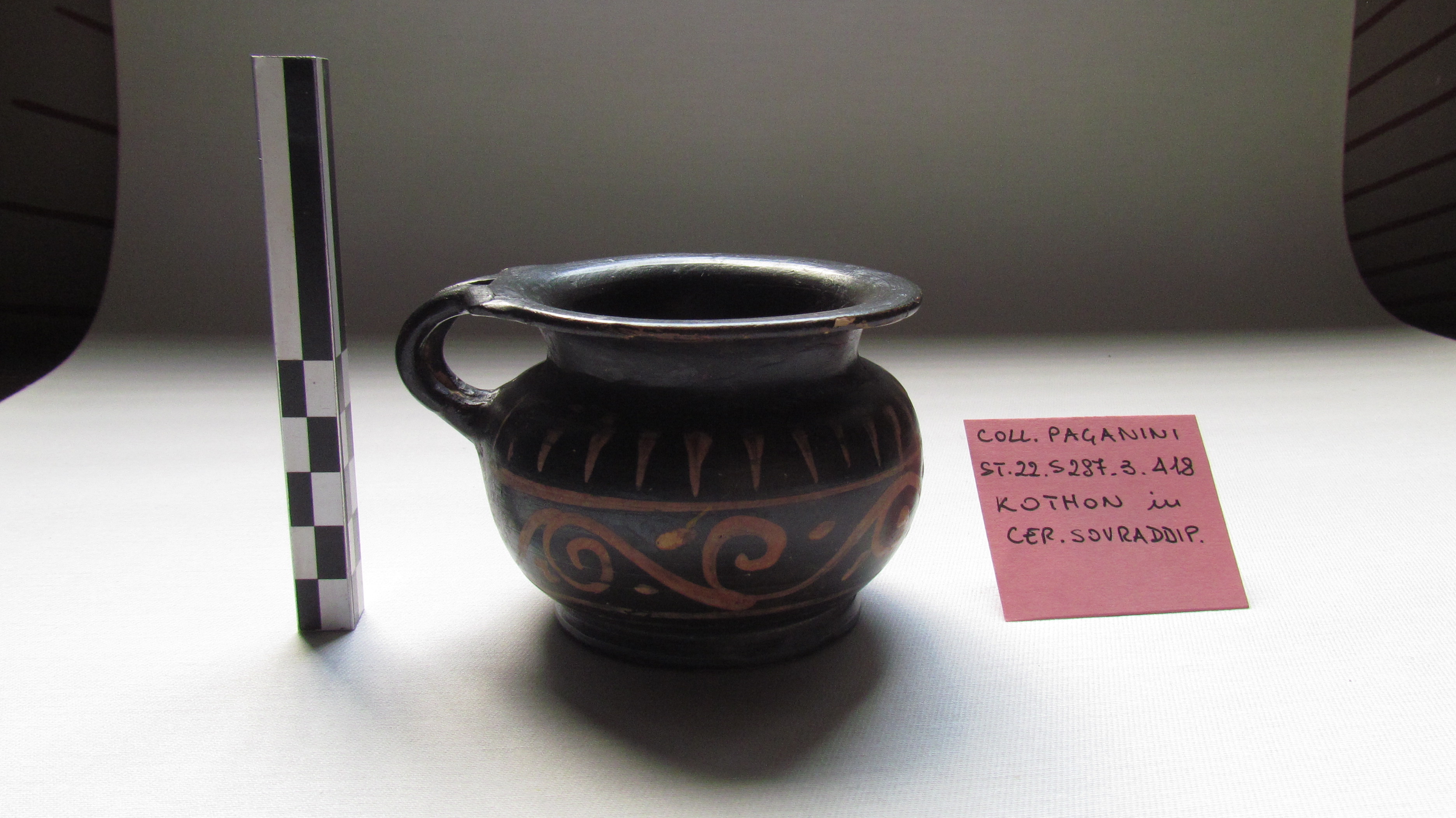 SINGOLO OGGETTO/ kothon, SECOLI/ IV a.C