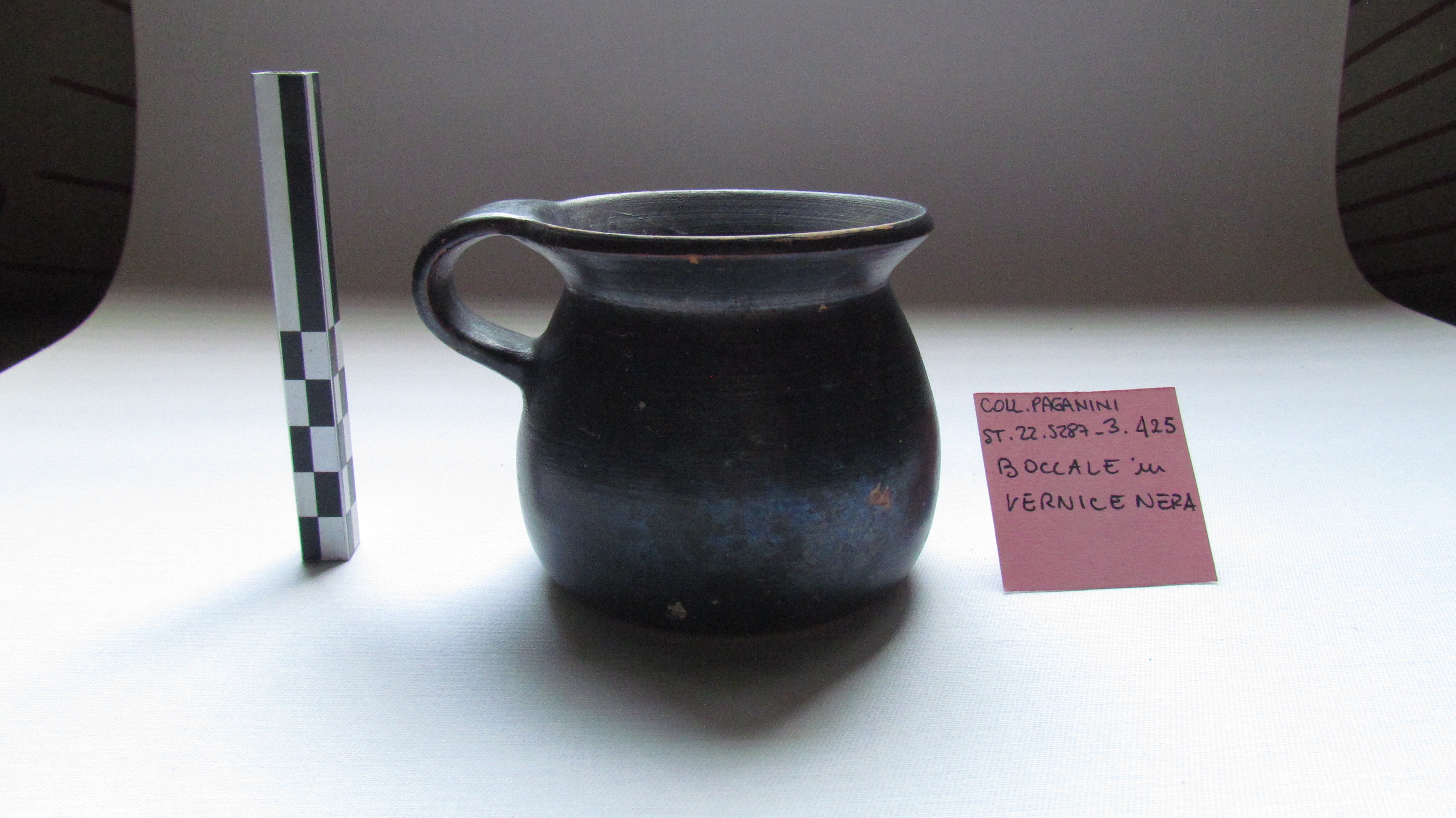 SINGOLO OGGETTO/ boccale, SECOLI/ IV a.C