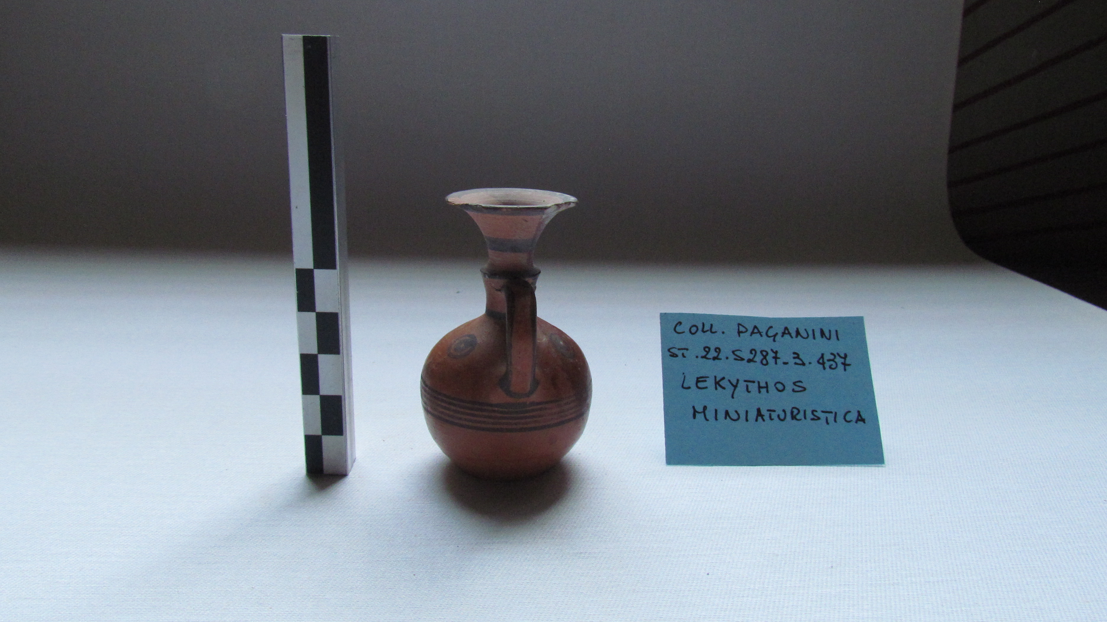 SINGOLO OGGETTO/ lekytos, SECOLI/ IV a.C