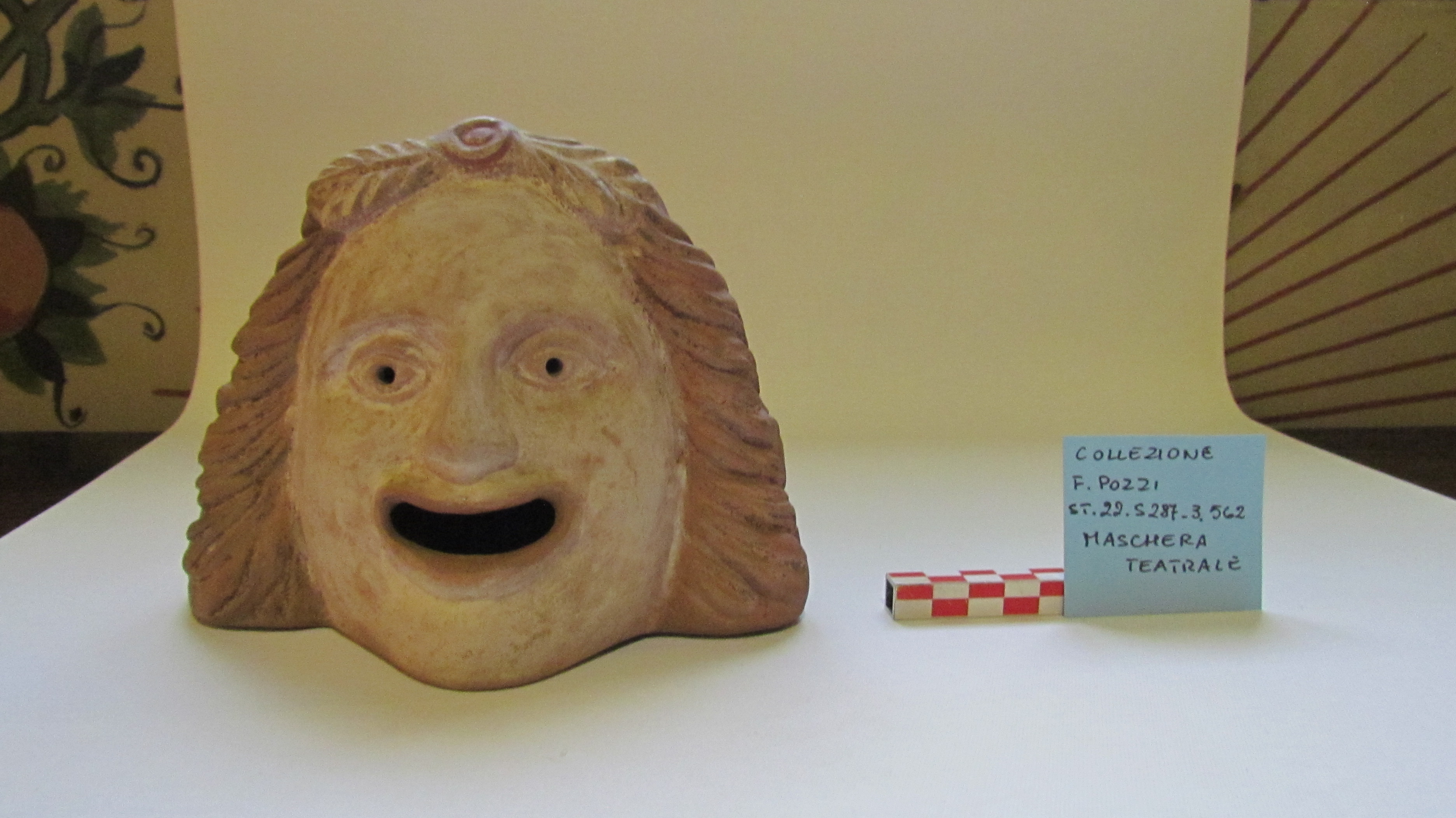 SINGOLO OGGETTO/ maschera, SECOLI/ ARCHI DI SECOLI/ IV a.C.-III a.C