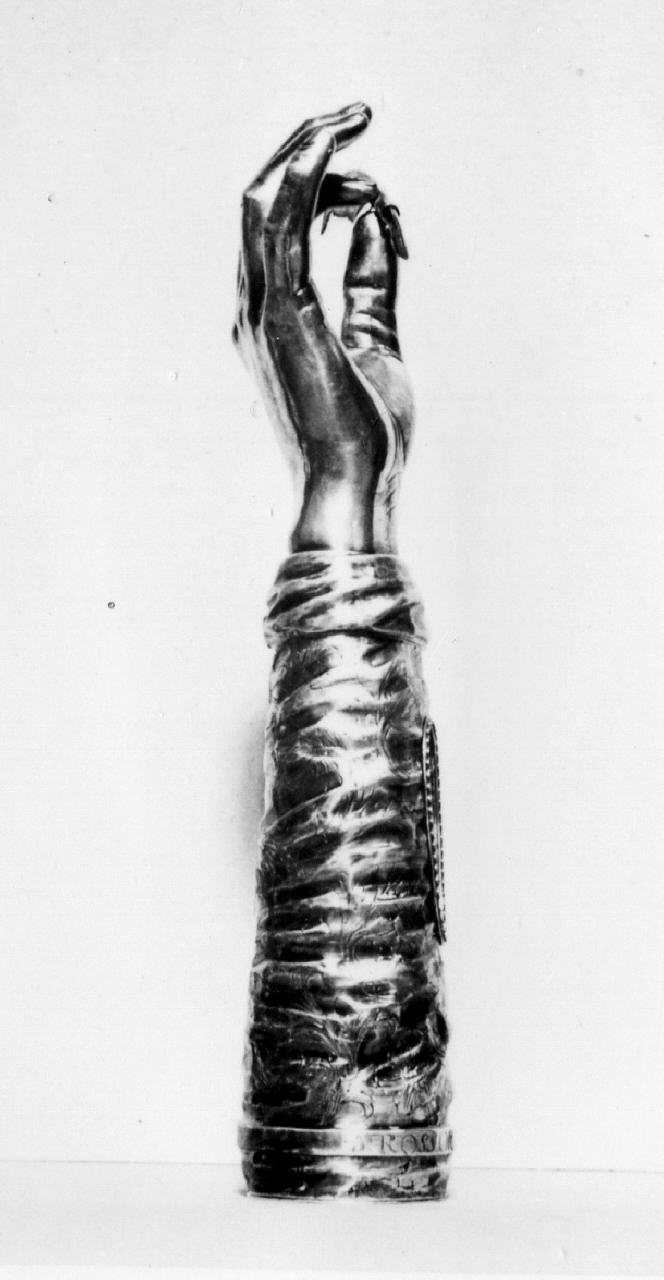 reliquiario antropomorfo - a braccio - bottega lucchese (sec. XVII)