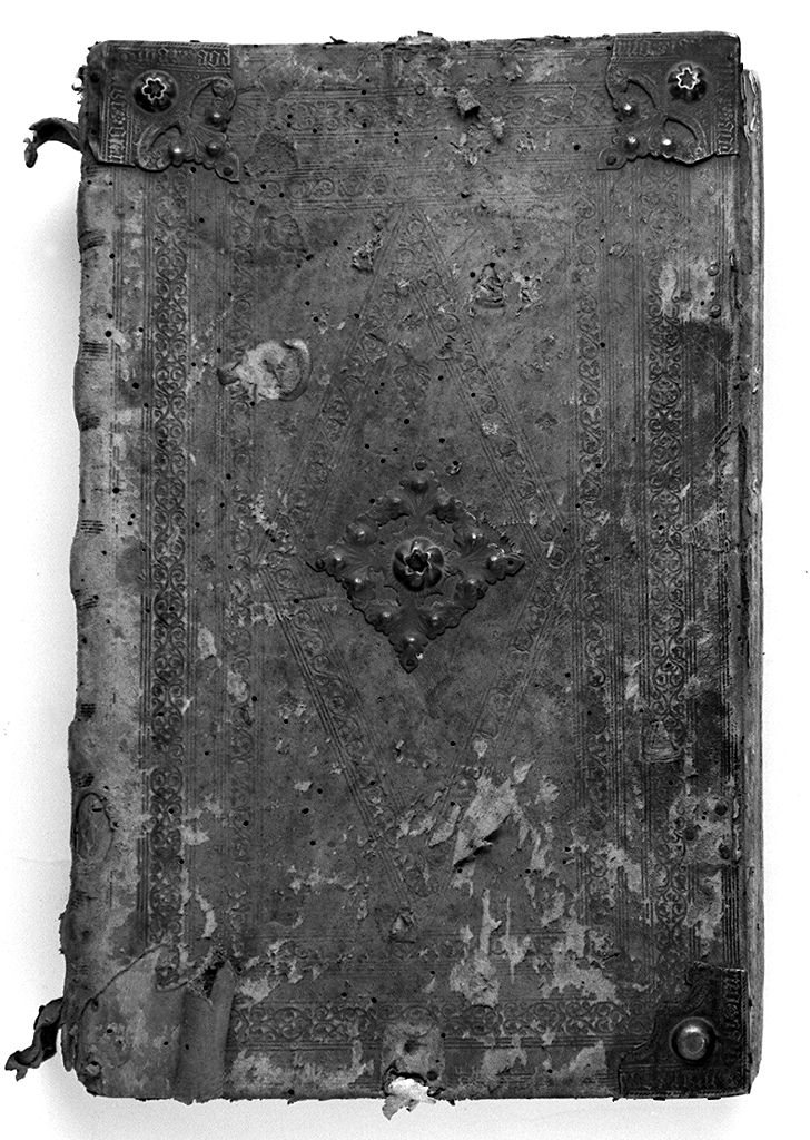 coperta di libro - produzione fiorentina (?) (sec. XVII)