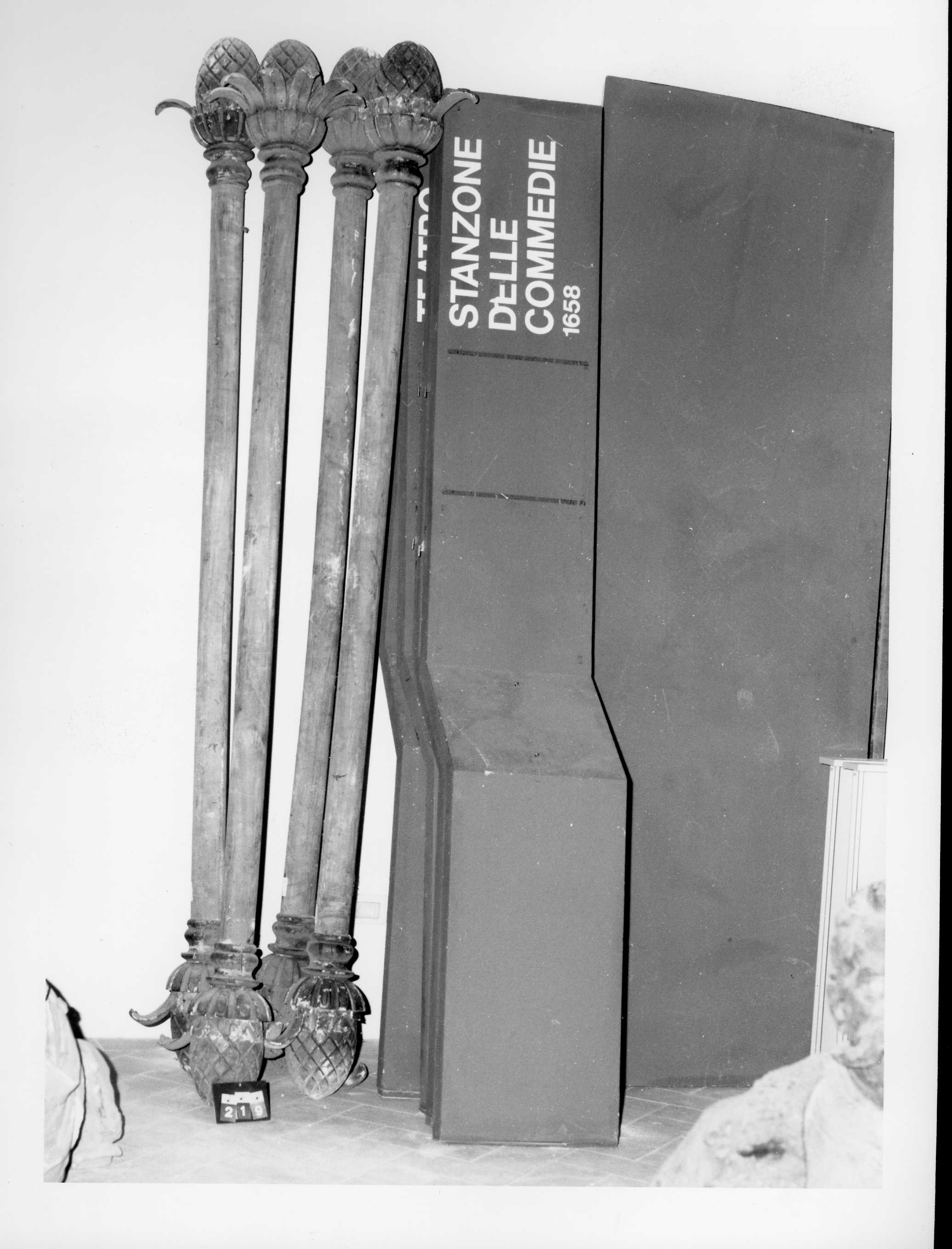 asta di stendardo processionale, serie - bottega toscana (fine/ inizio XIX/ XX)