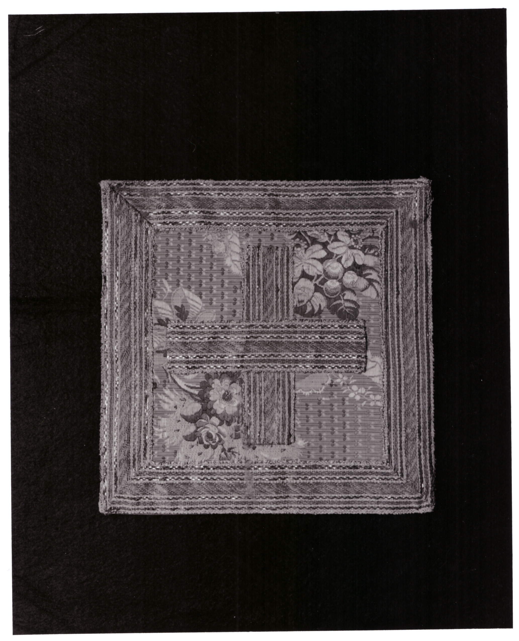 borsa del Corporale - manifattura francese, manifattura italiana (seconda metà XVIII)