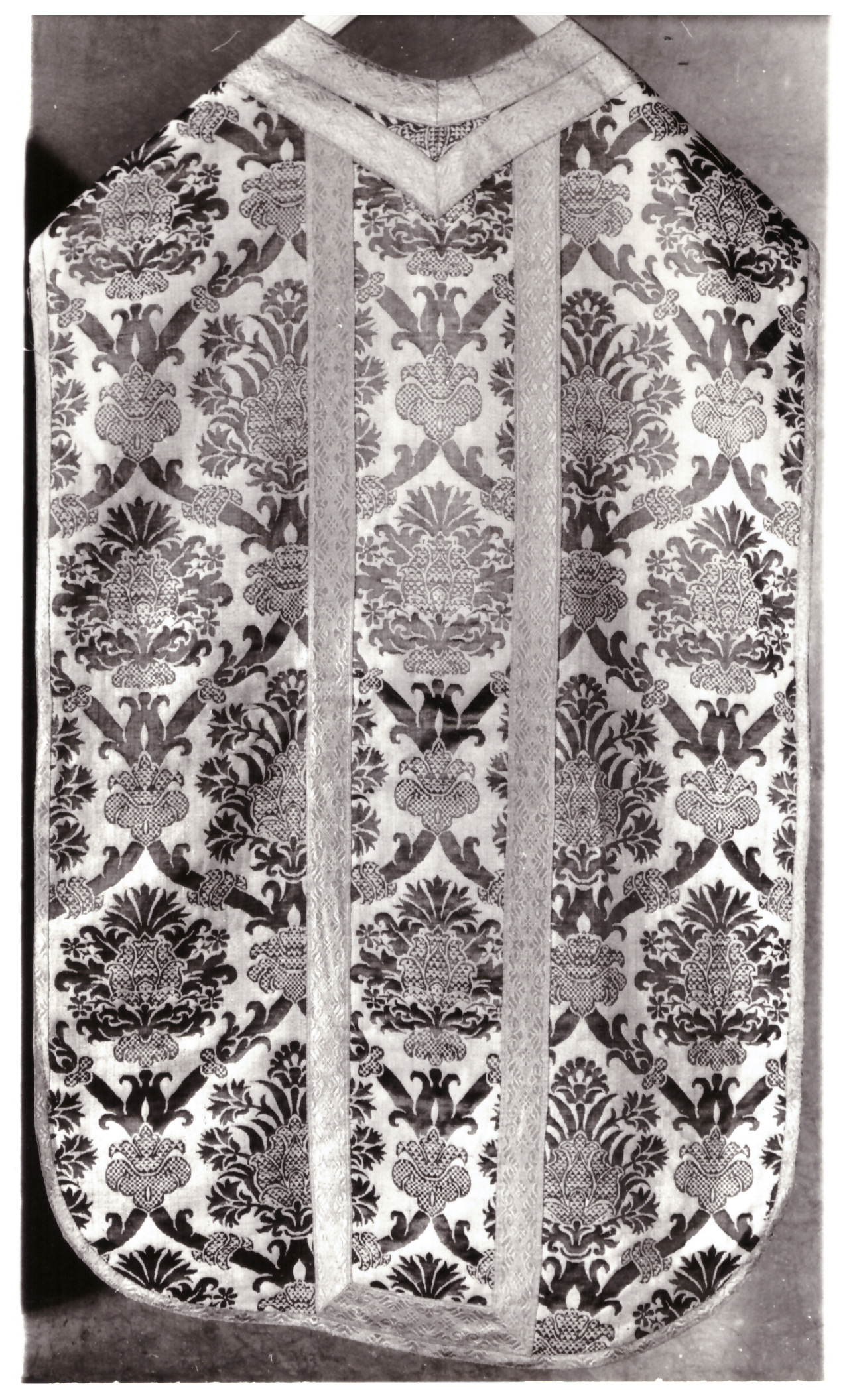 paramento liturgico - manifattura fiorentina (XVII)