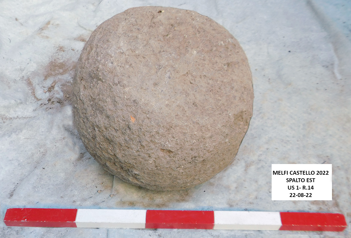 SINGOLO OGGETTO/ palla di cannone, PERIODIZZAZIONI/ ARCHI DI PERIODI/ Postmedievale