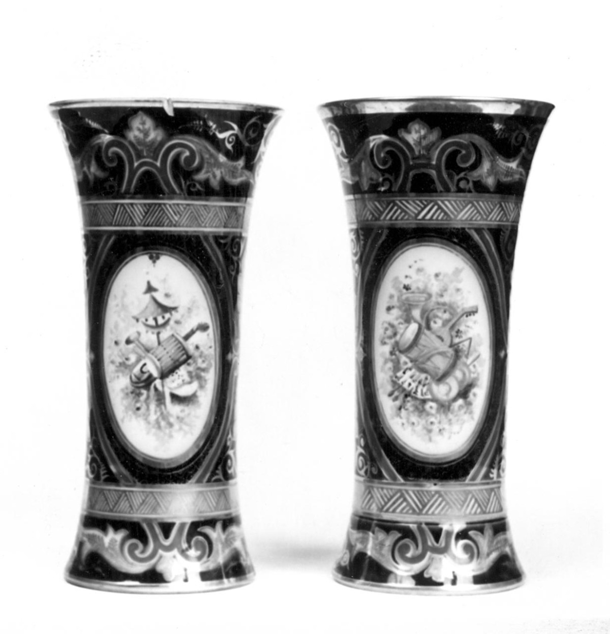 vaso, coppia - bottega francese (XIX)
