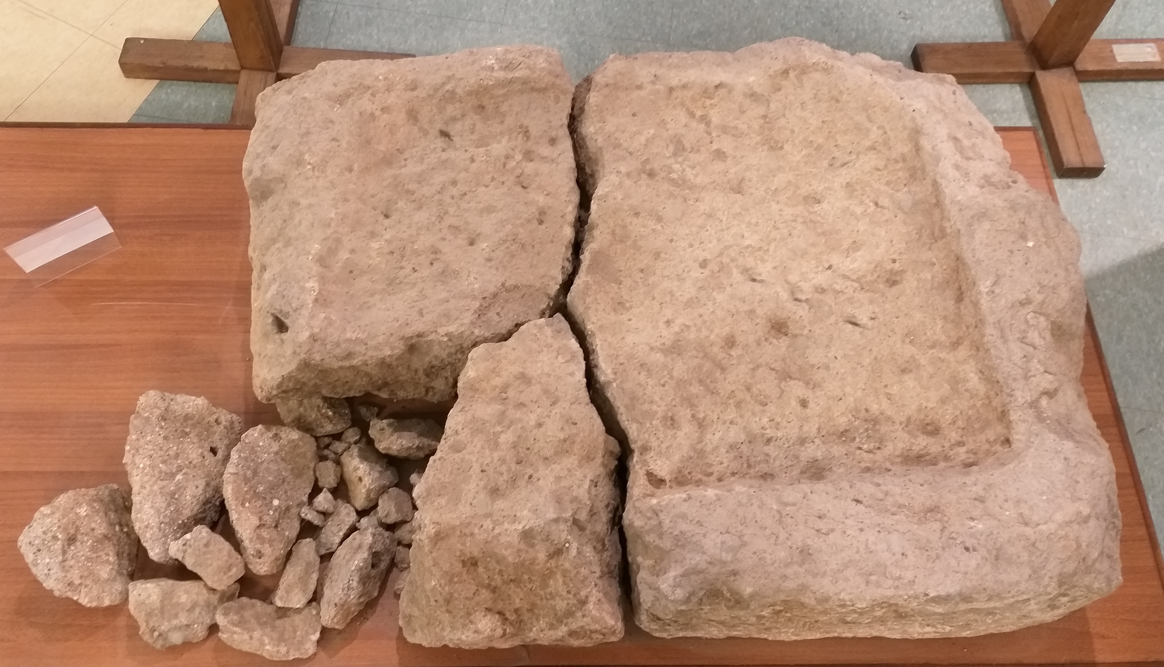 SINGOLO OGGETTO/ vasca, PERIODIZZAZIONI/ ARCHI DI PERIODI/ Età romana repubblicana-Età romana imperiale