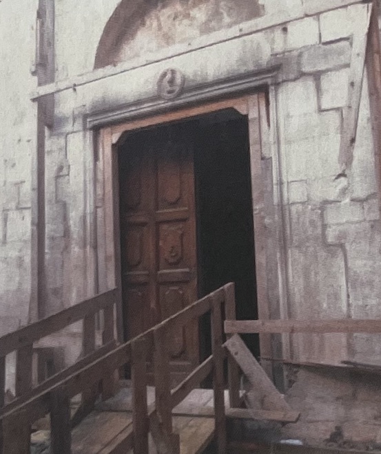 portale - ad arco, elemento d'insieme - ambito abruzzese (seconda metà XV)