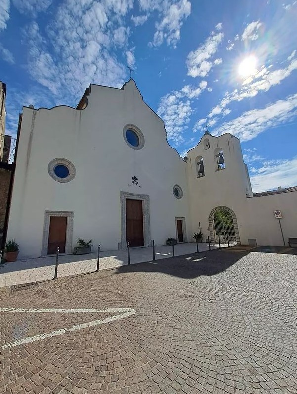 santuario, basilica, Santa Maria Assunta e San Filippo Neri (XVII)